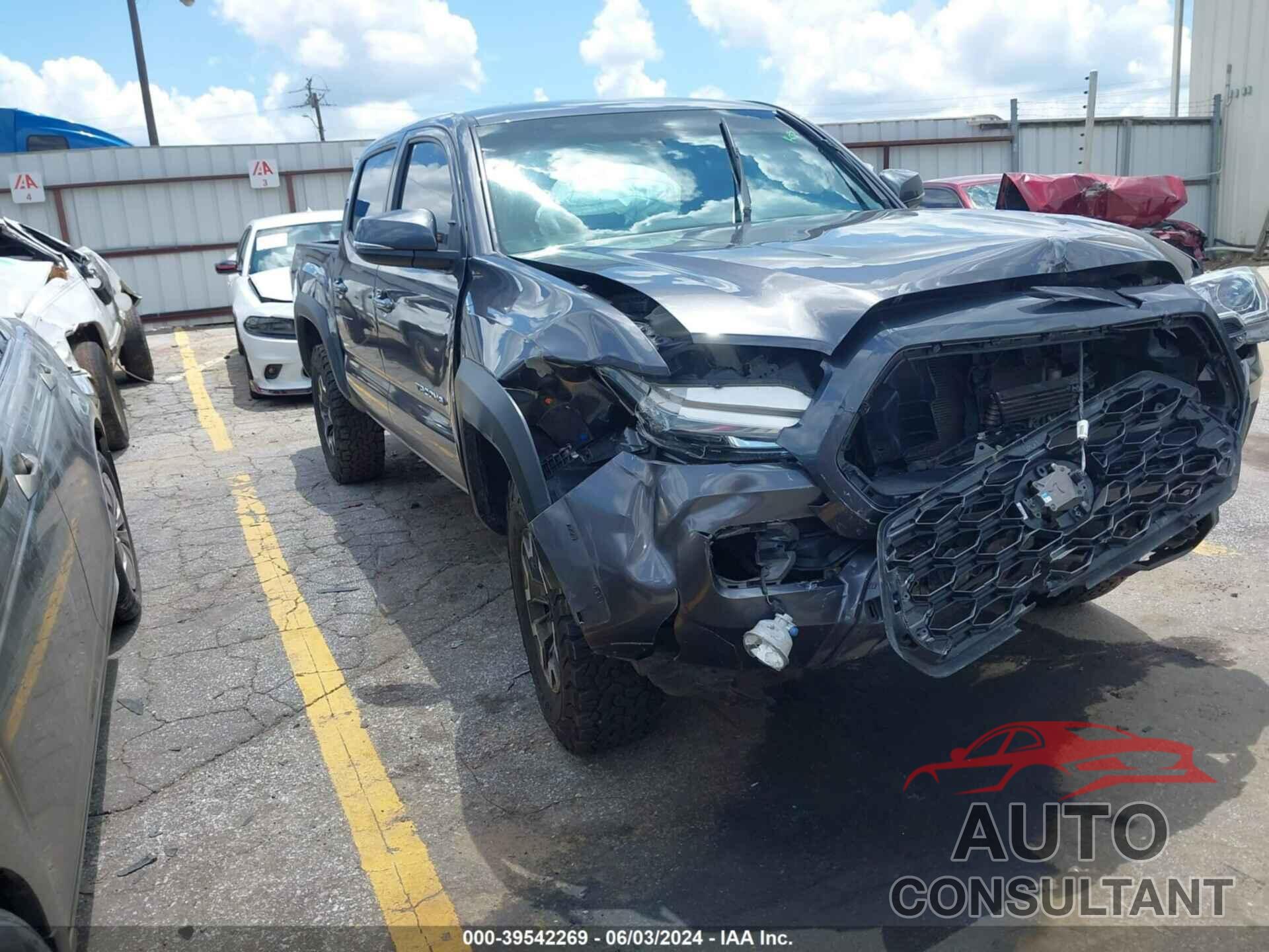 TOYOTA TACOMA 2020 - 5TFCZ5AN8LX227829