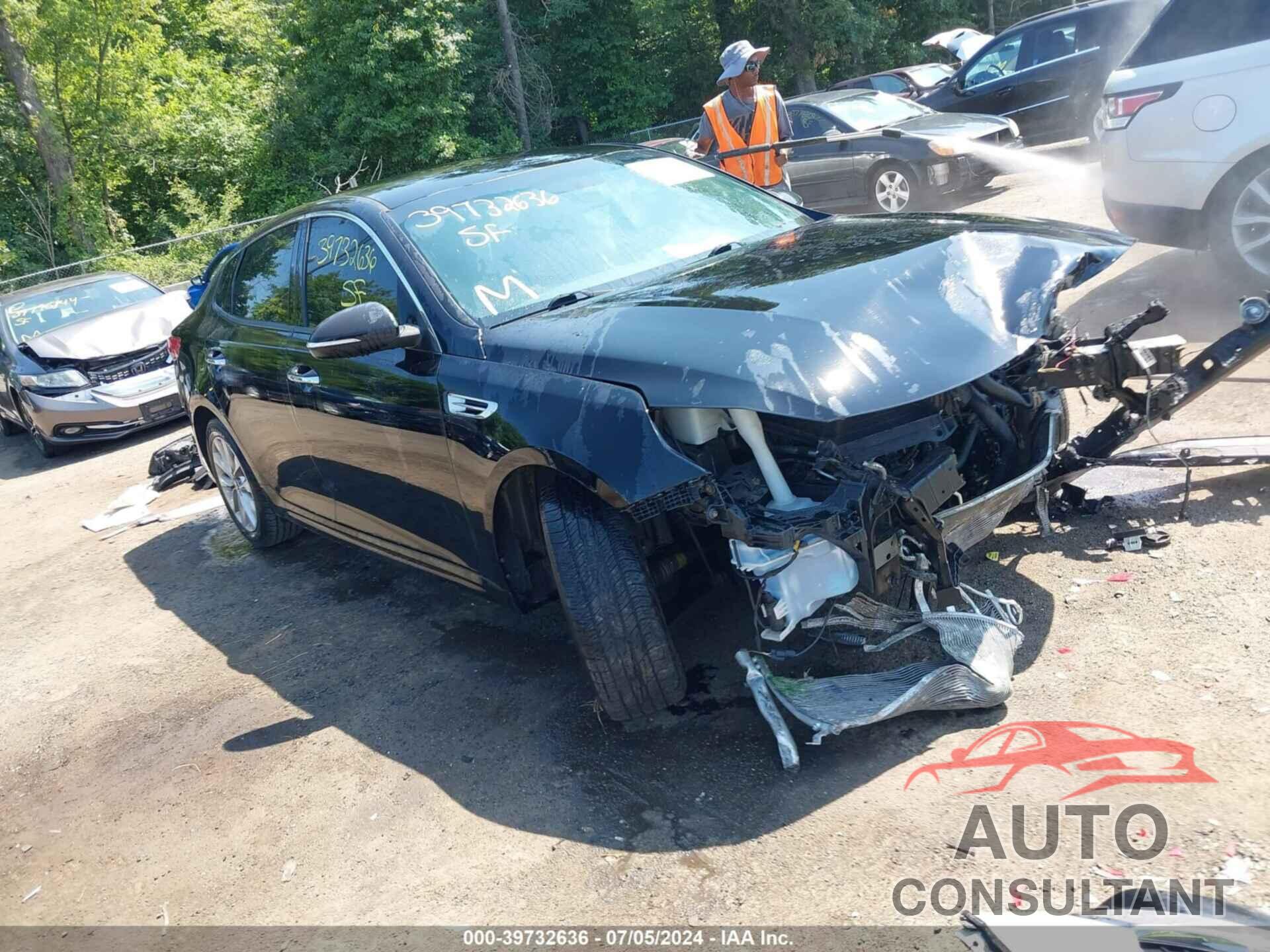 KIA OPTIMA 2016 - 5XXGU4L34GG085840