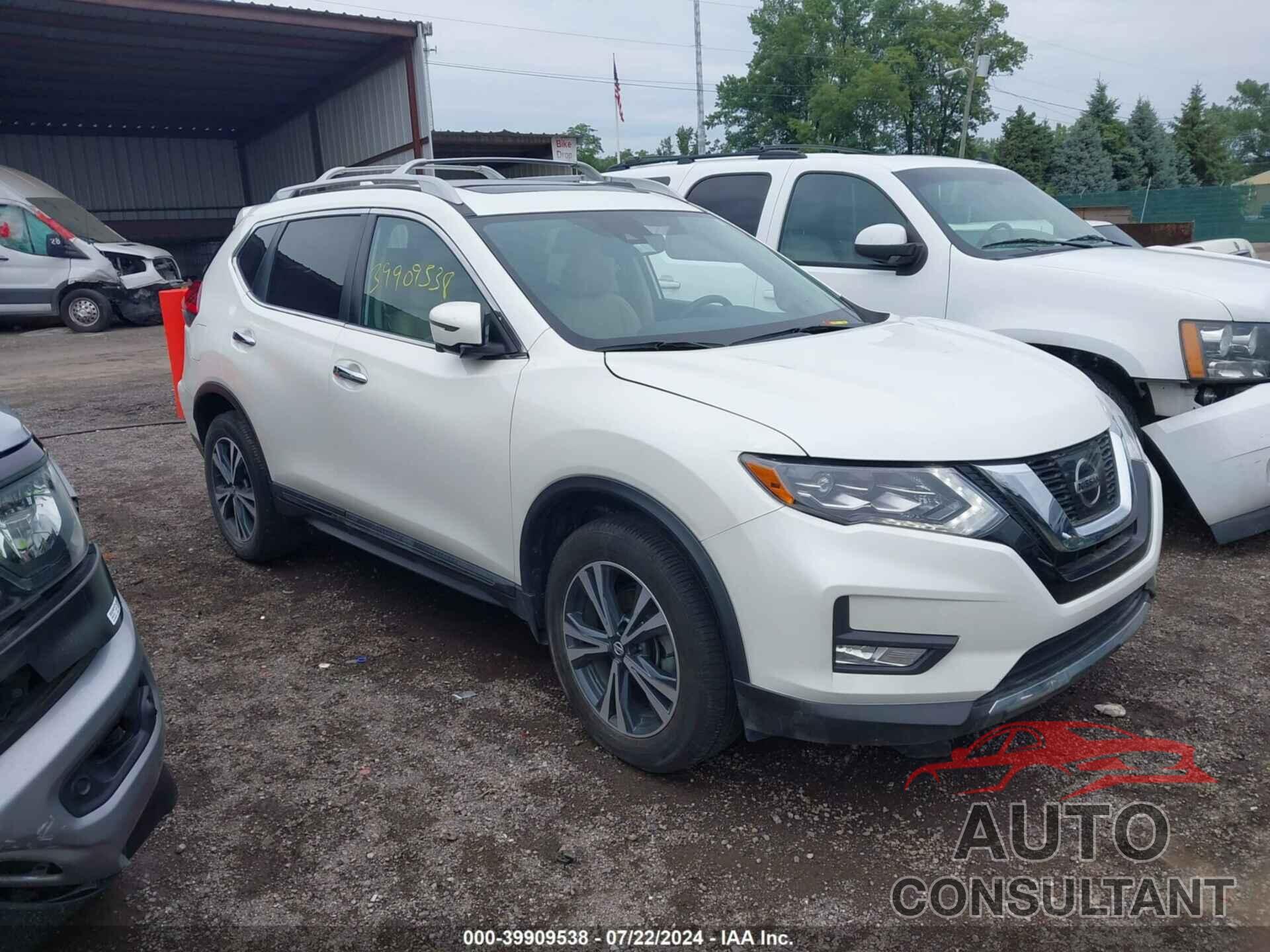 NISSAN ROGUE 2017 - 5N1AT2MVXHC872804