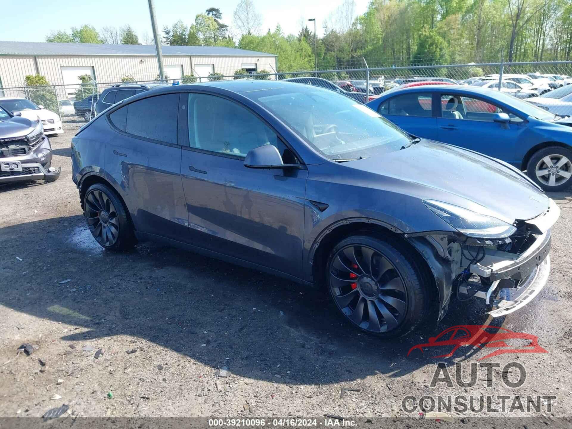 TESLA MODEL Y 2023 - 7SAYGDEF0PF957455