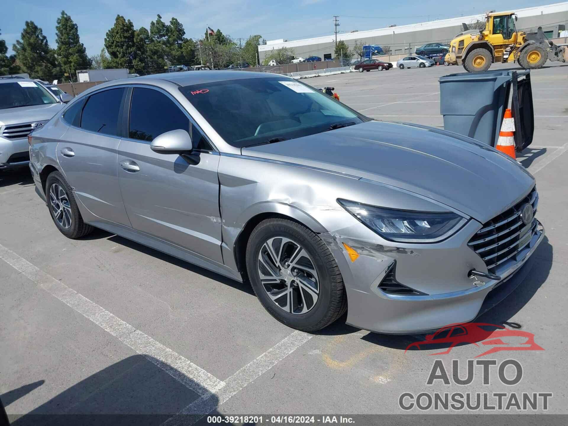 HYUNDAI SONATA HYBRID 2020 - KMHL24JJ6LA010659