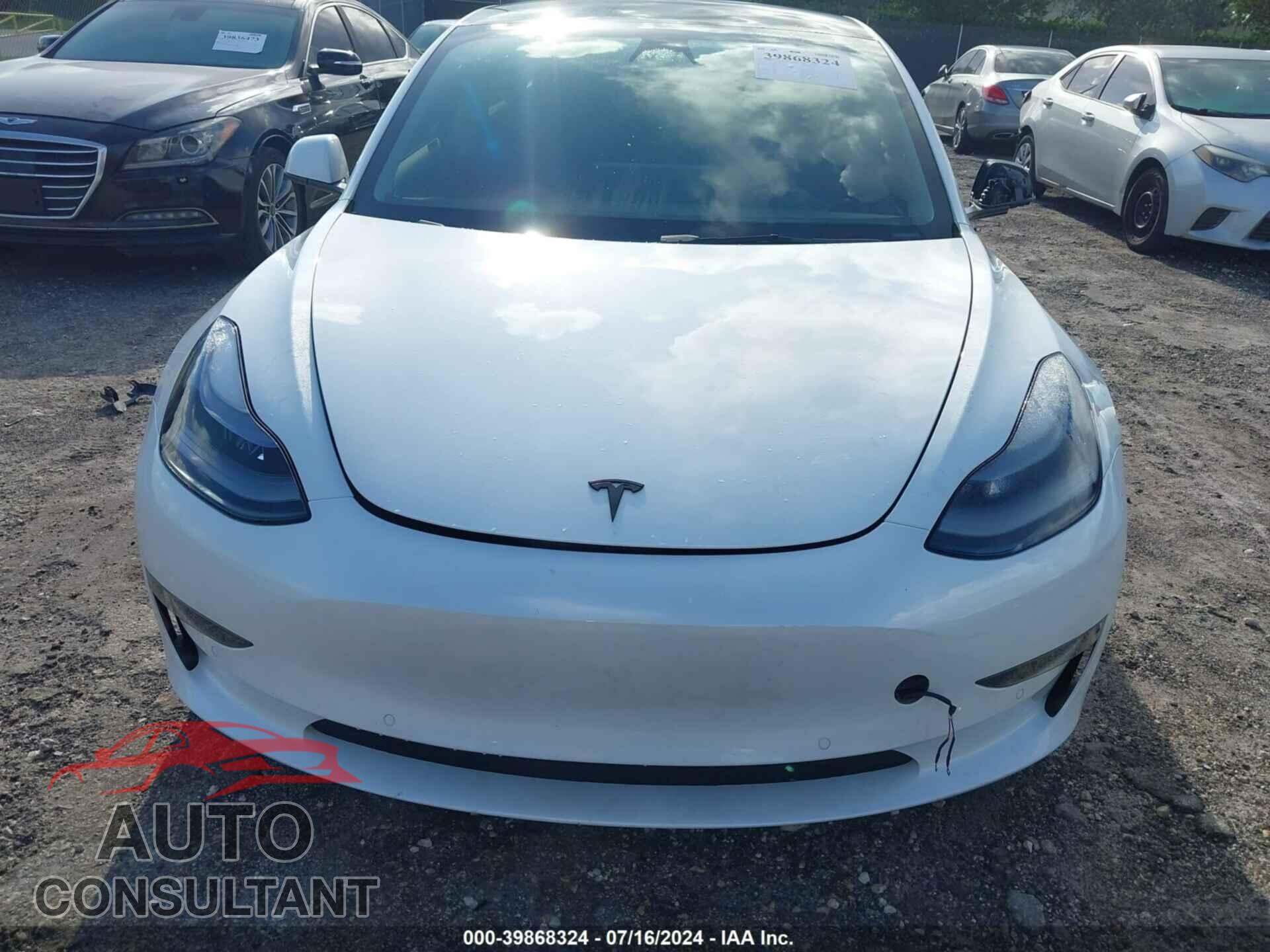 TESLA MODEL 3 2022 - 5YJ3E1EA3NF193677