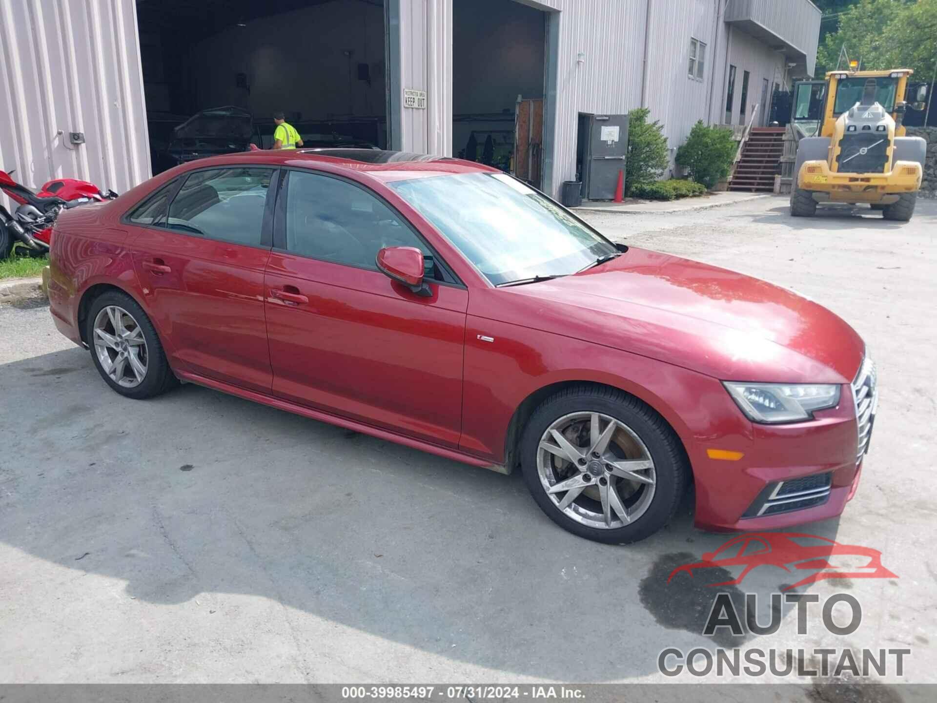 AUDI A4 2018 - WAUNNAF41JA030687