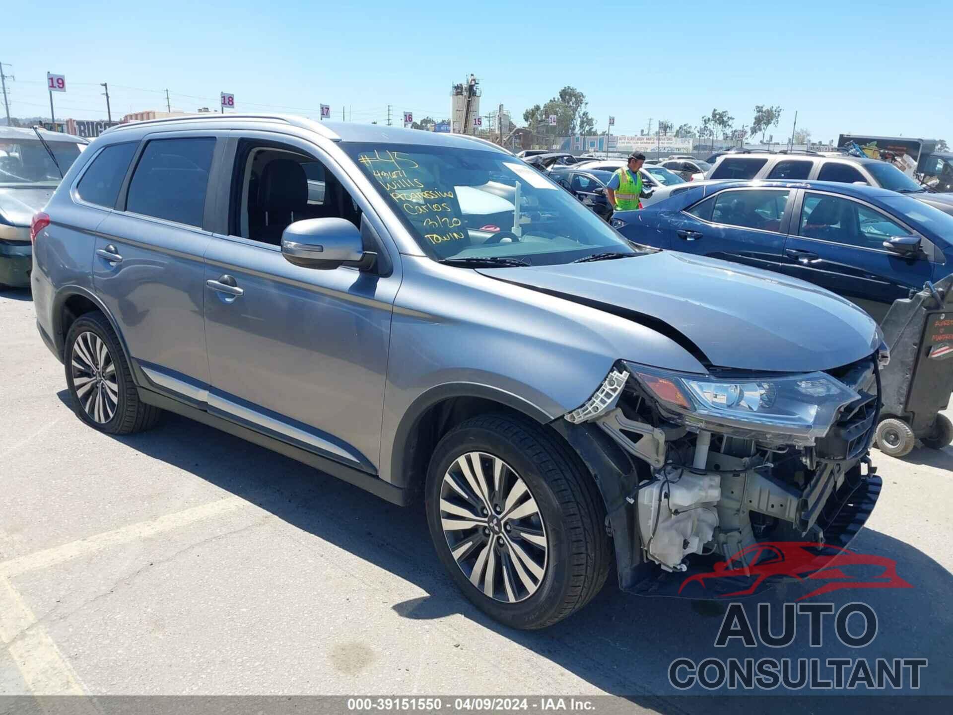 MITSUBISHI OUTLANDER 2019 - JA4AZ3A39KZ042082