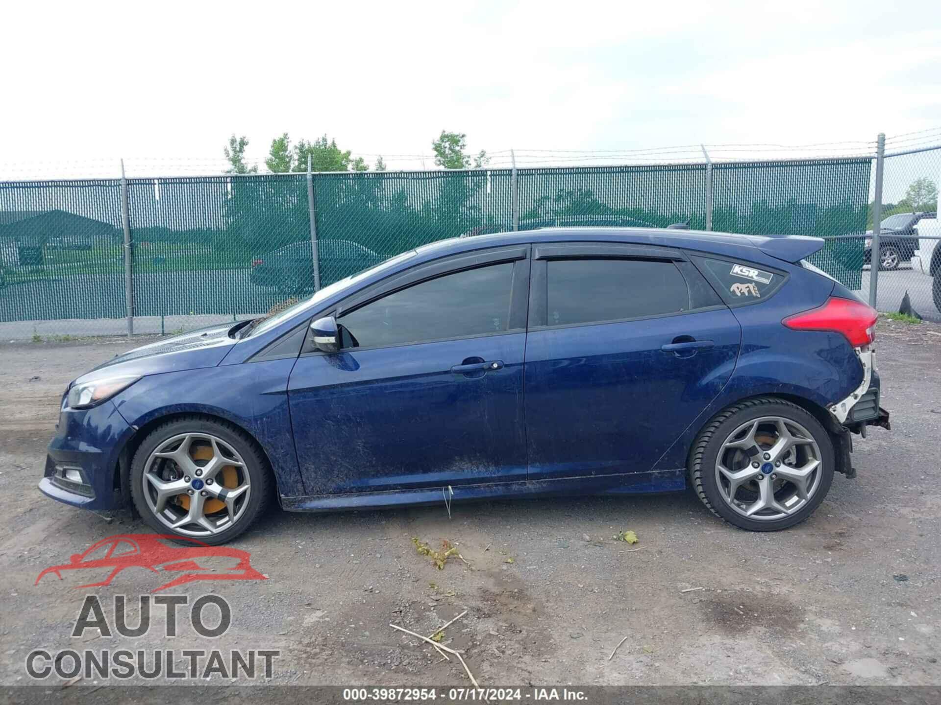 FORD FOCUS ST 2016 - 1FADP3L95GL224582