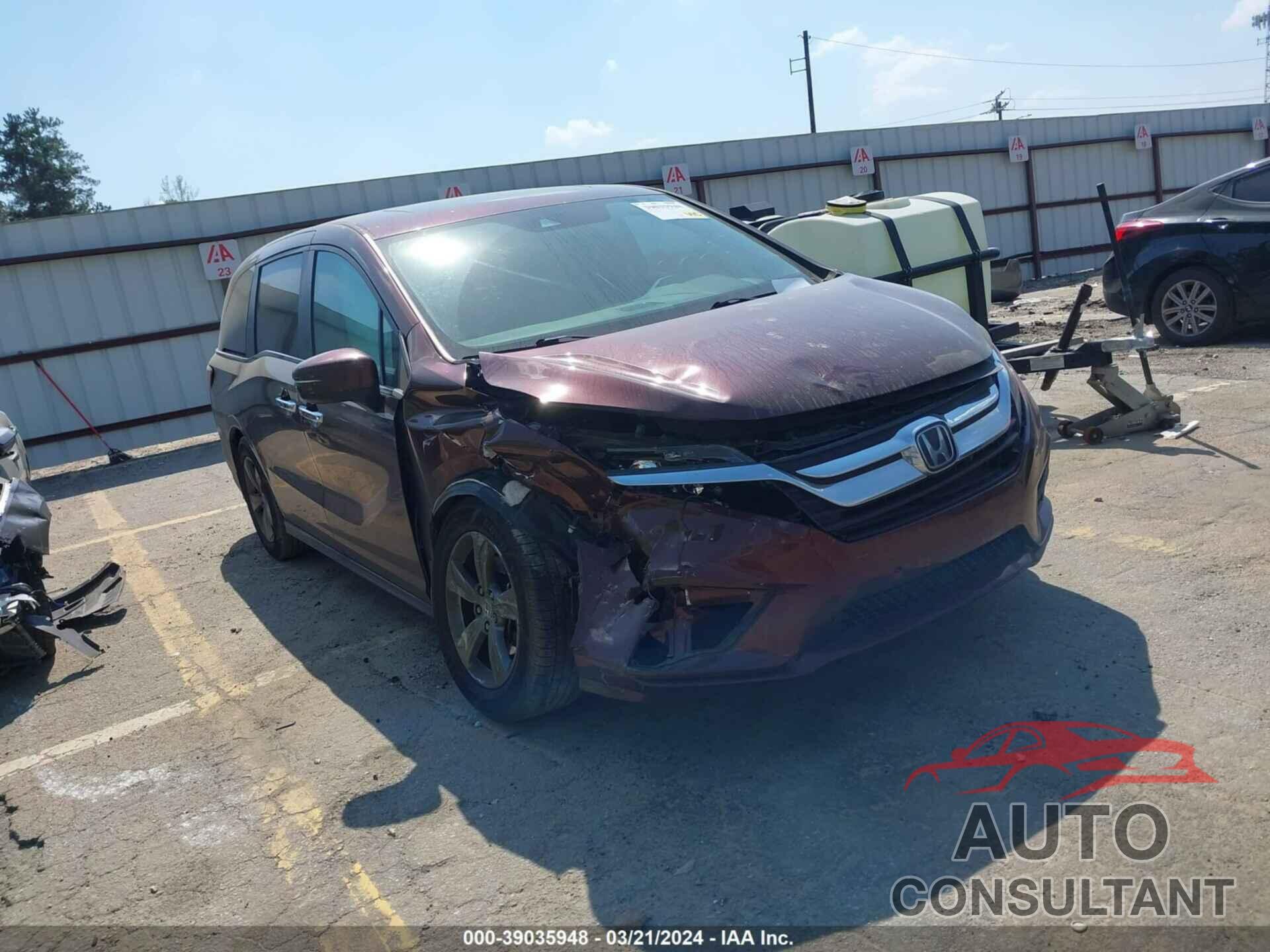 HONDA ODYSSEY 2018 - 5FNRL6H73JB022001