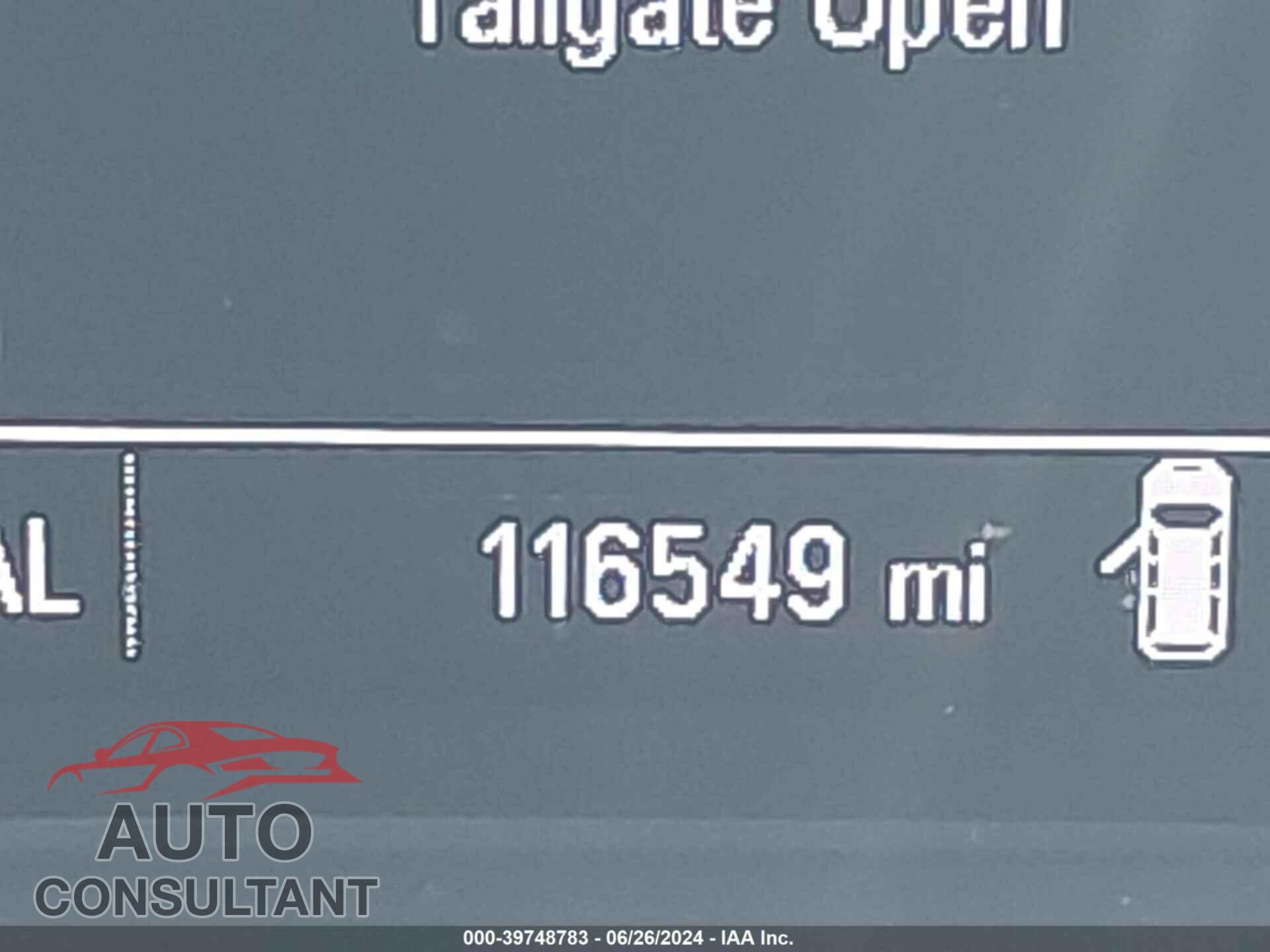 CHEVROLET TRAVERSE 2019 - 1GNERFKW3KJ105443