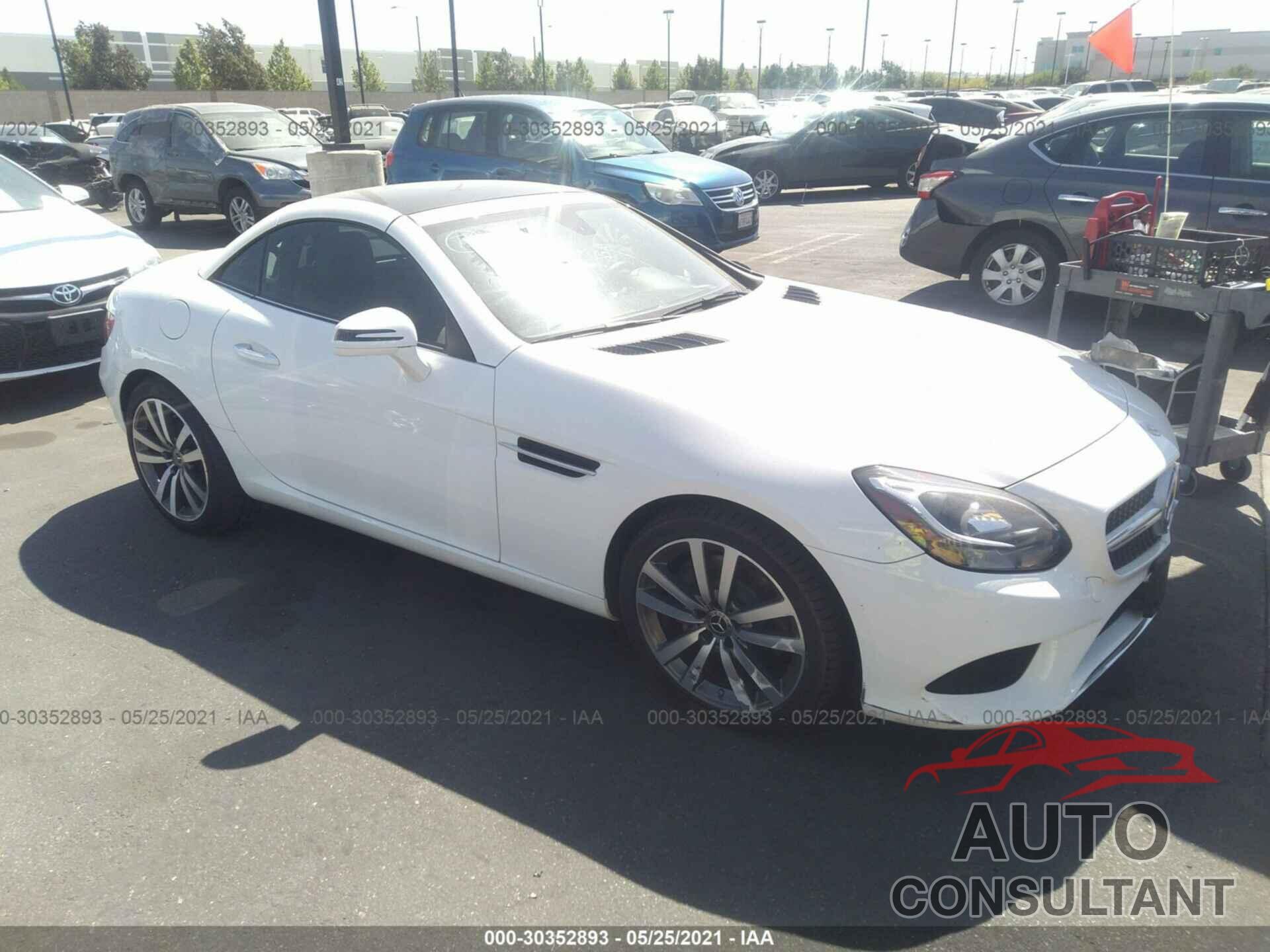 MERCEDES-BENZ SLC 2018 - WDDPK3JA8JF151545