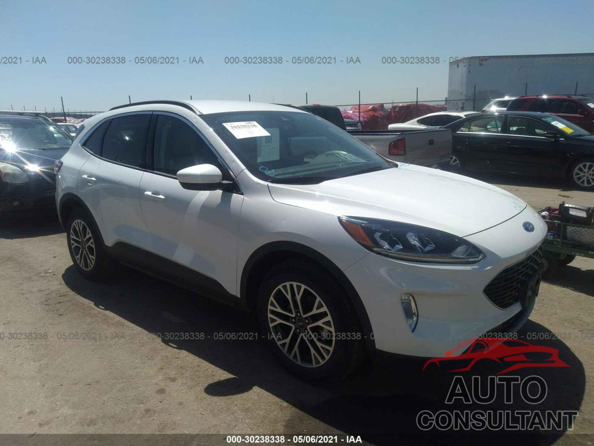 FORD ESCAPE 2020 - 1FMCU9H9XLUA11931
