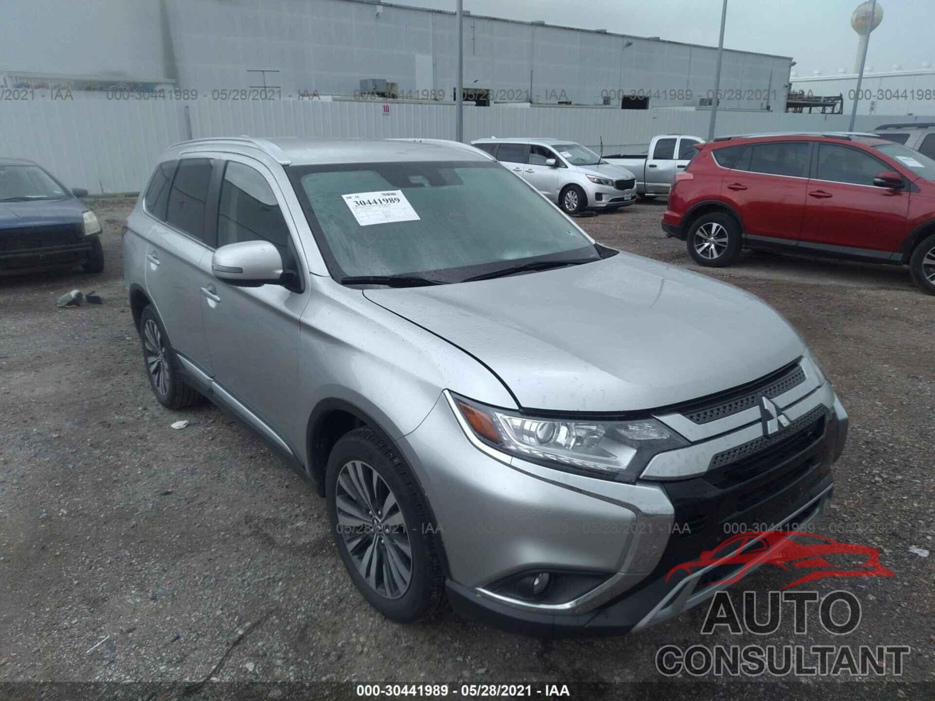 MITSUBISHI OUTLANDER 2020 - JA4AD3A32LZ031702