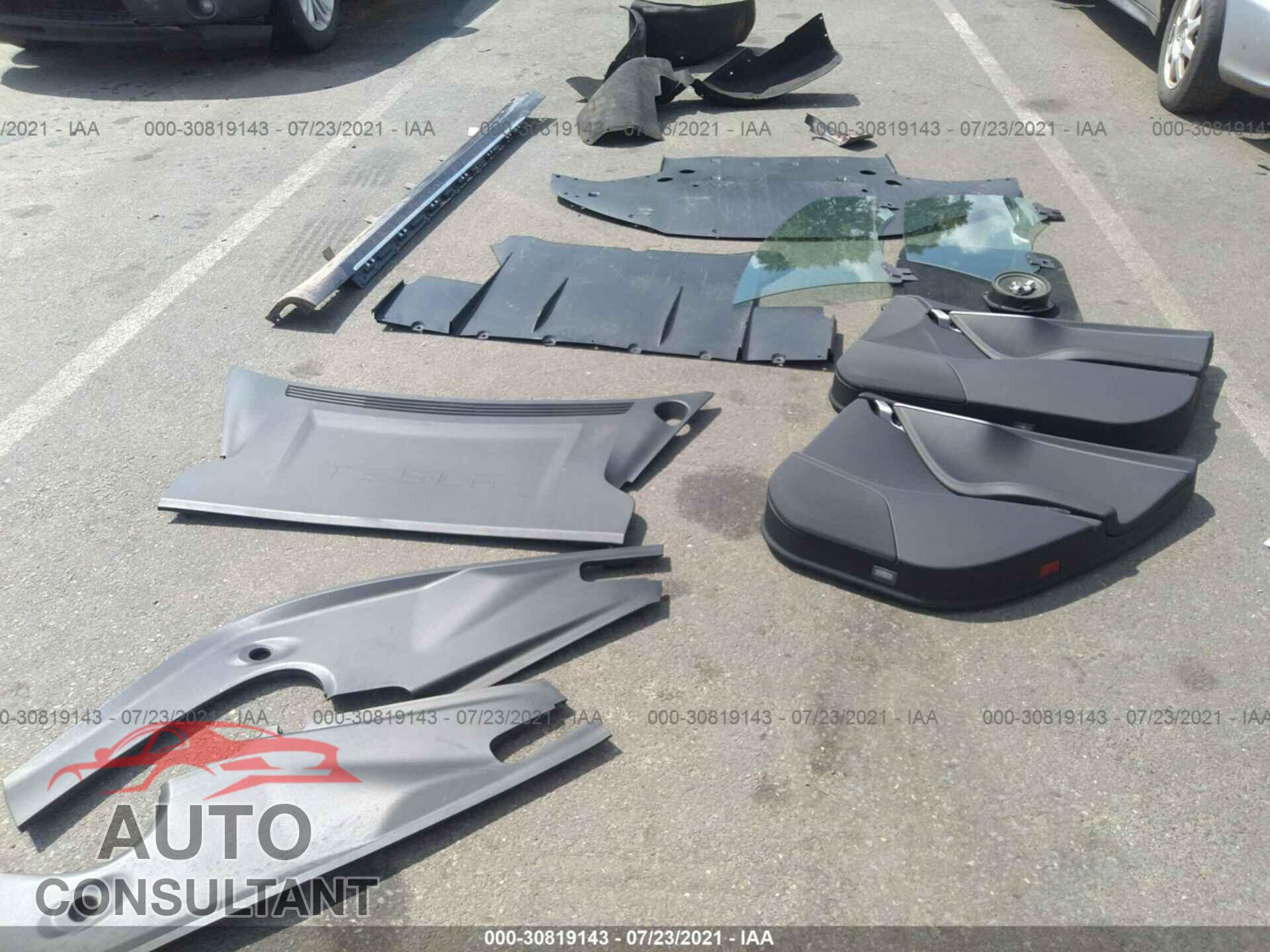 TESLA MODEL S 2020 - 5YJSA1E27LF351385