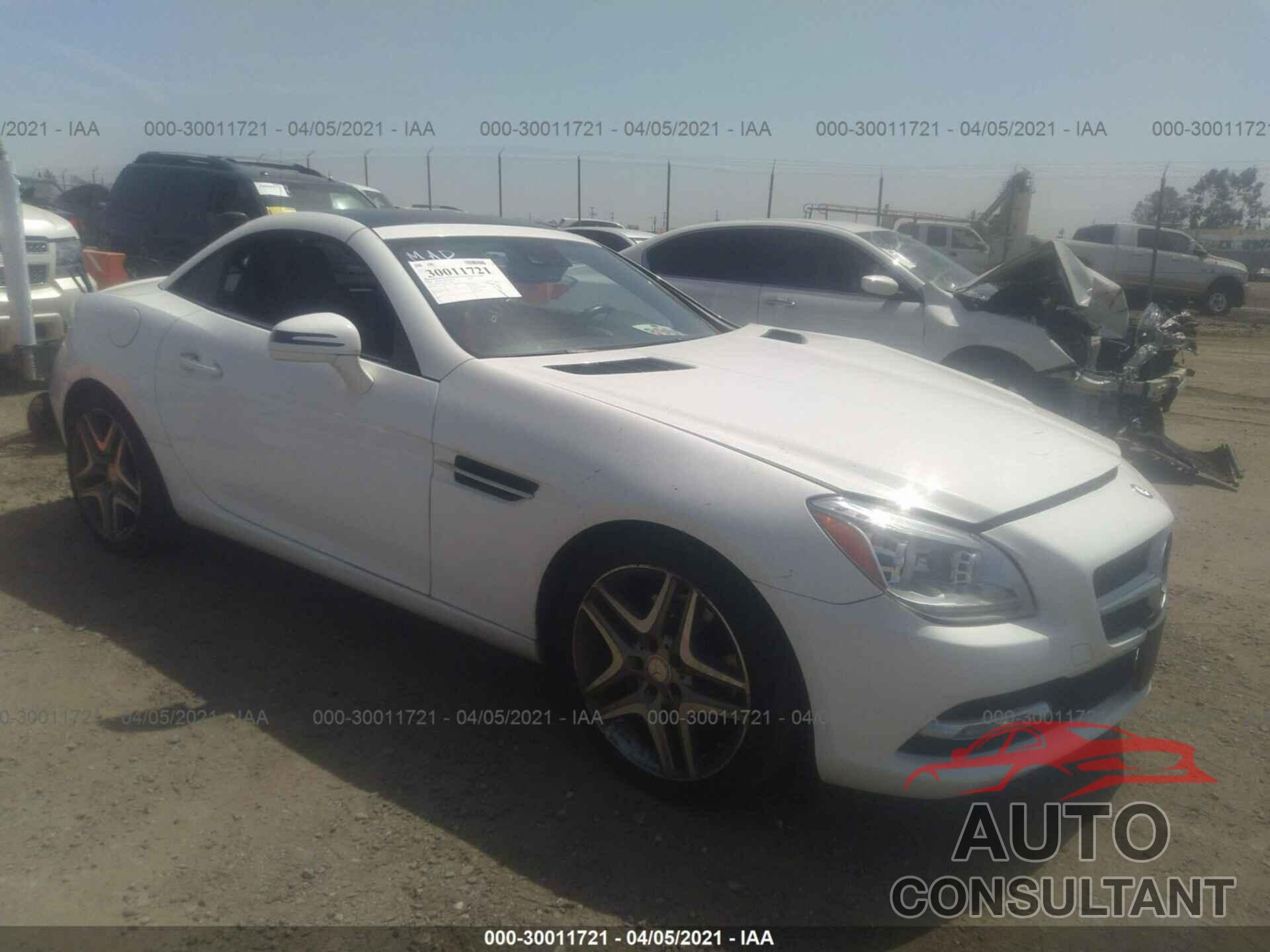 MERCEDES-BENZ SLK 2016 - WDDPK3JA8GF121907