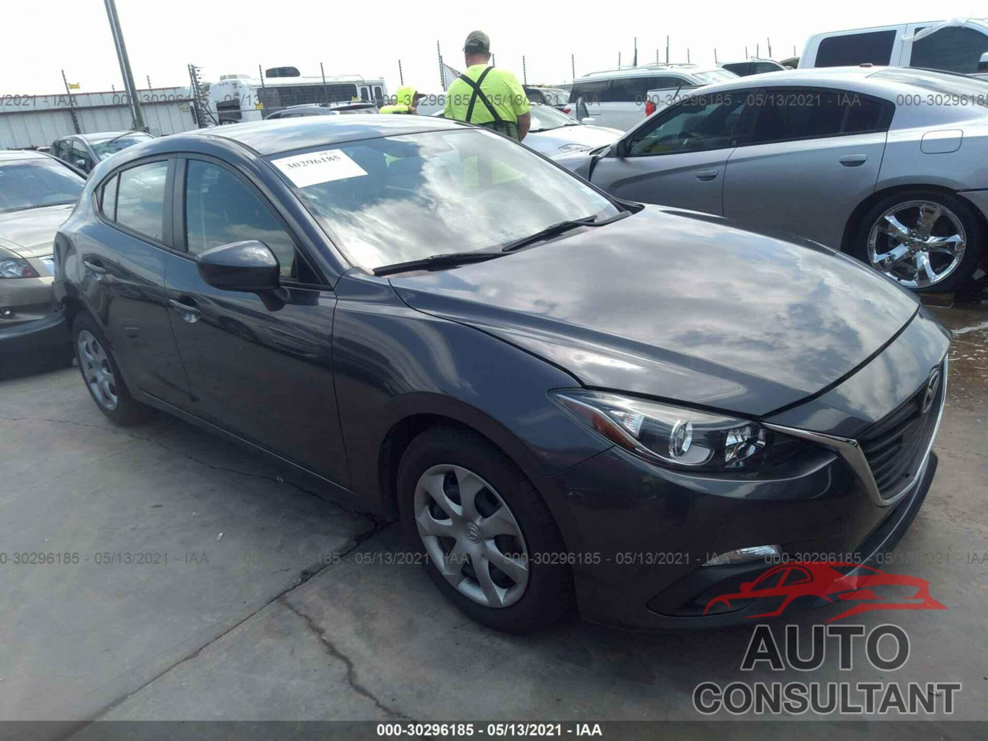 MAZDA MAZDA3 2016 - JM1BM1J70G1323712