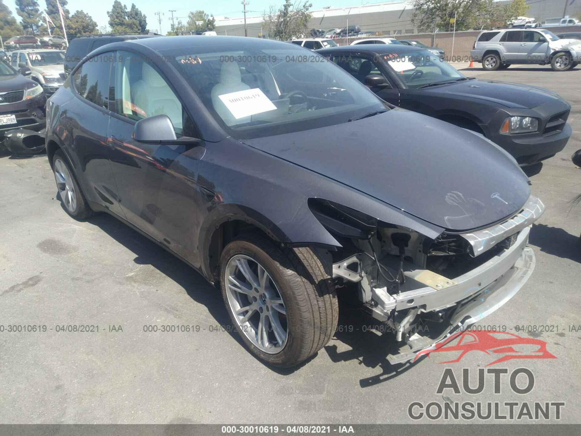 TESLA MODEL Y 2021 - 5YJYGDEE5MF098525