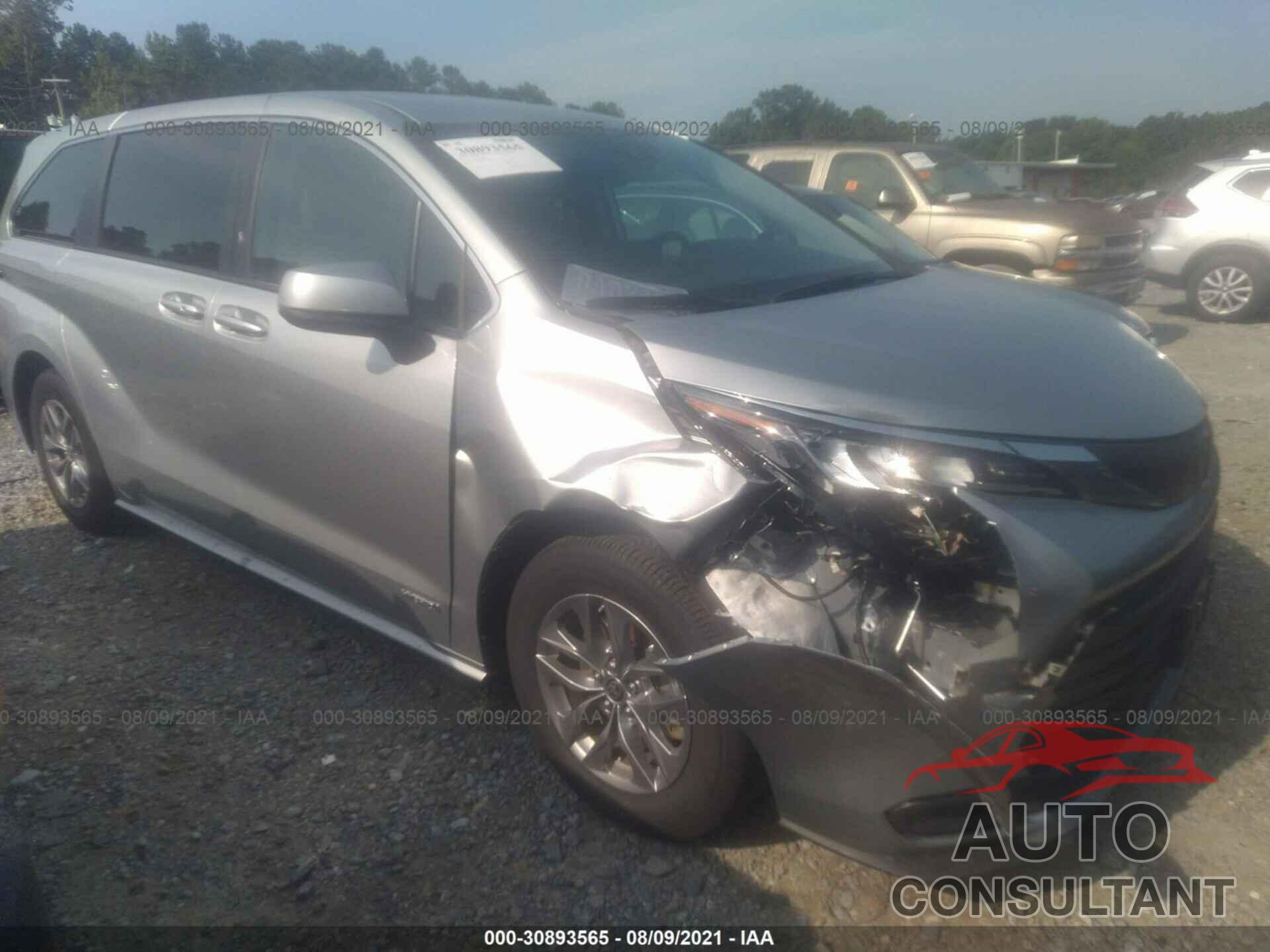 TOYOTA SIENNA 2021 - 5TDKRKECXMS028503