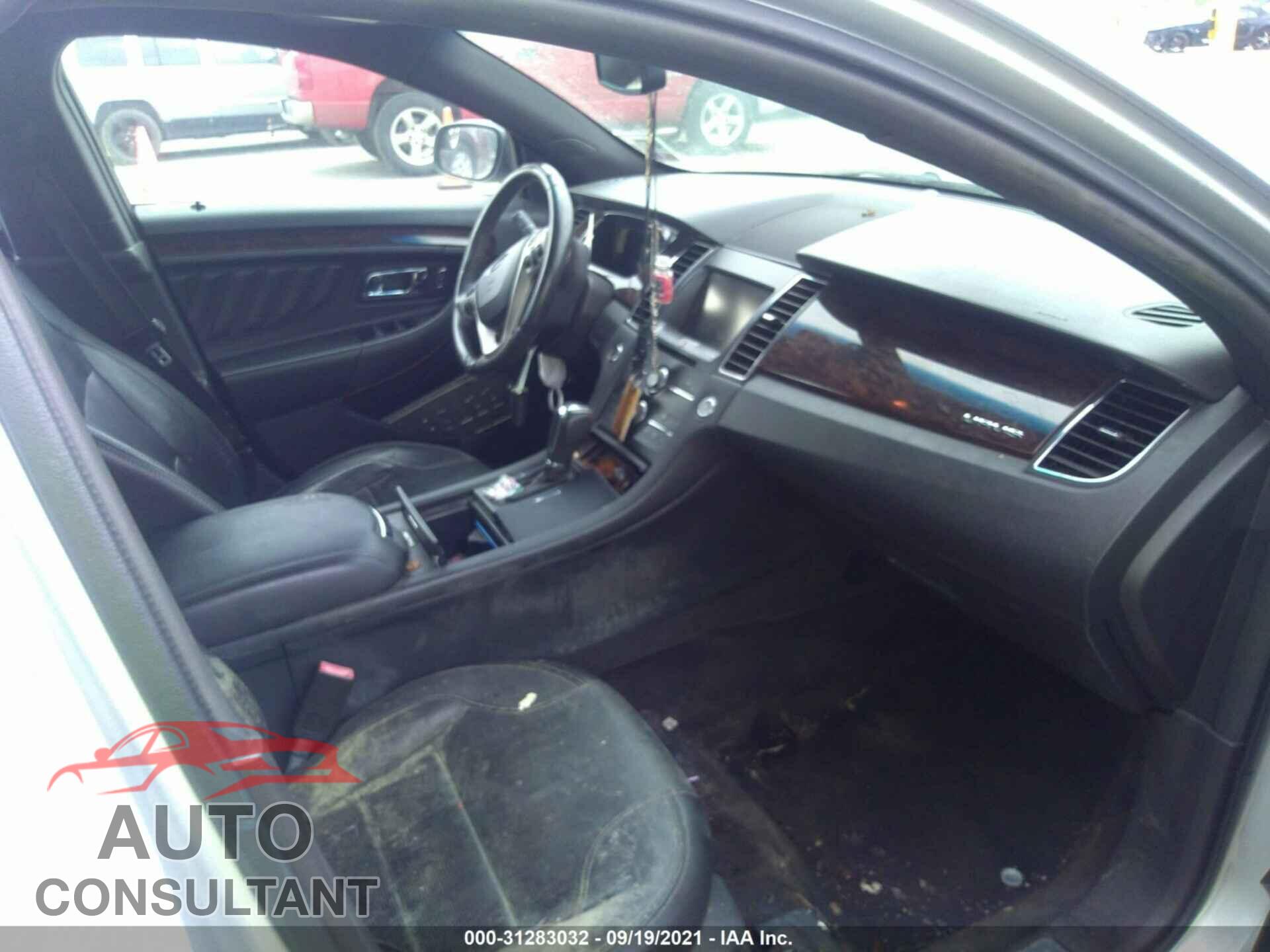FORD TAURUS 2015 - 5NPD74LF2KH441753