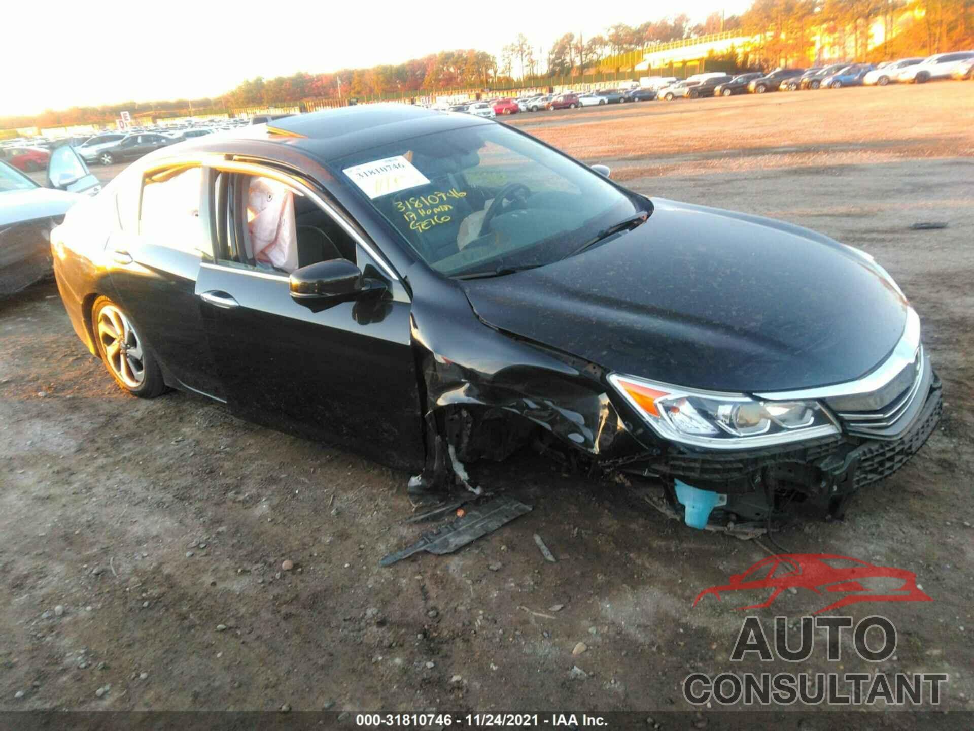 HONDA ACCORD SEDAN 2017 - 1HGCR3F88HA007822