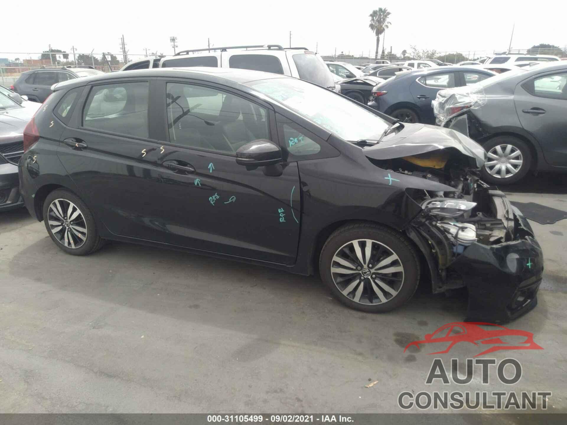 HONDA FIT 2018 - 3HGGK5H05JM717603