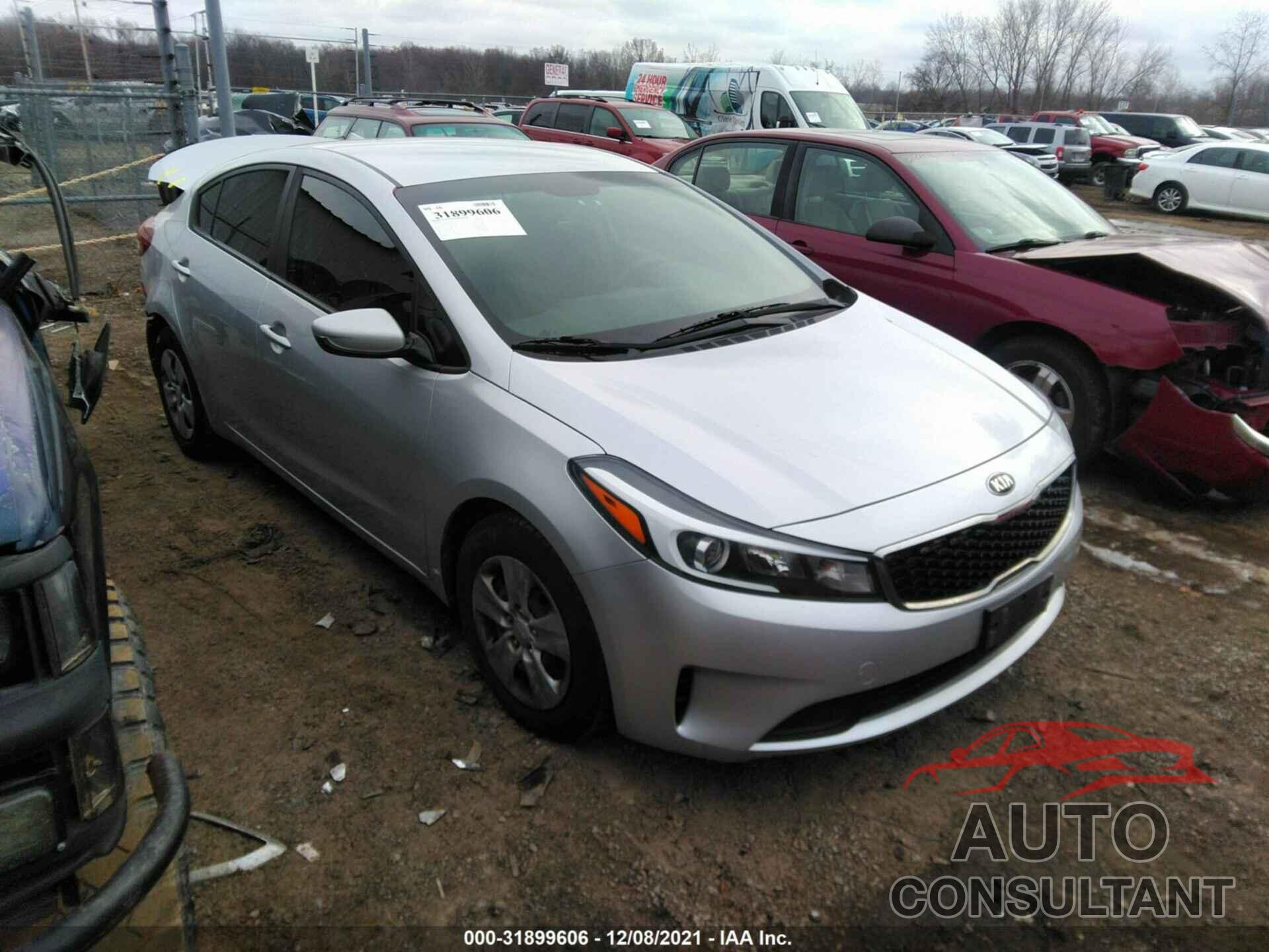 KIA FORTE 2018 - 3KPFL4A79JE206947
