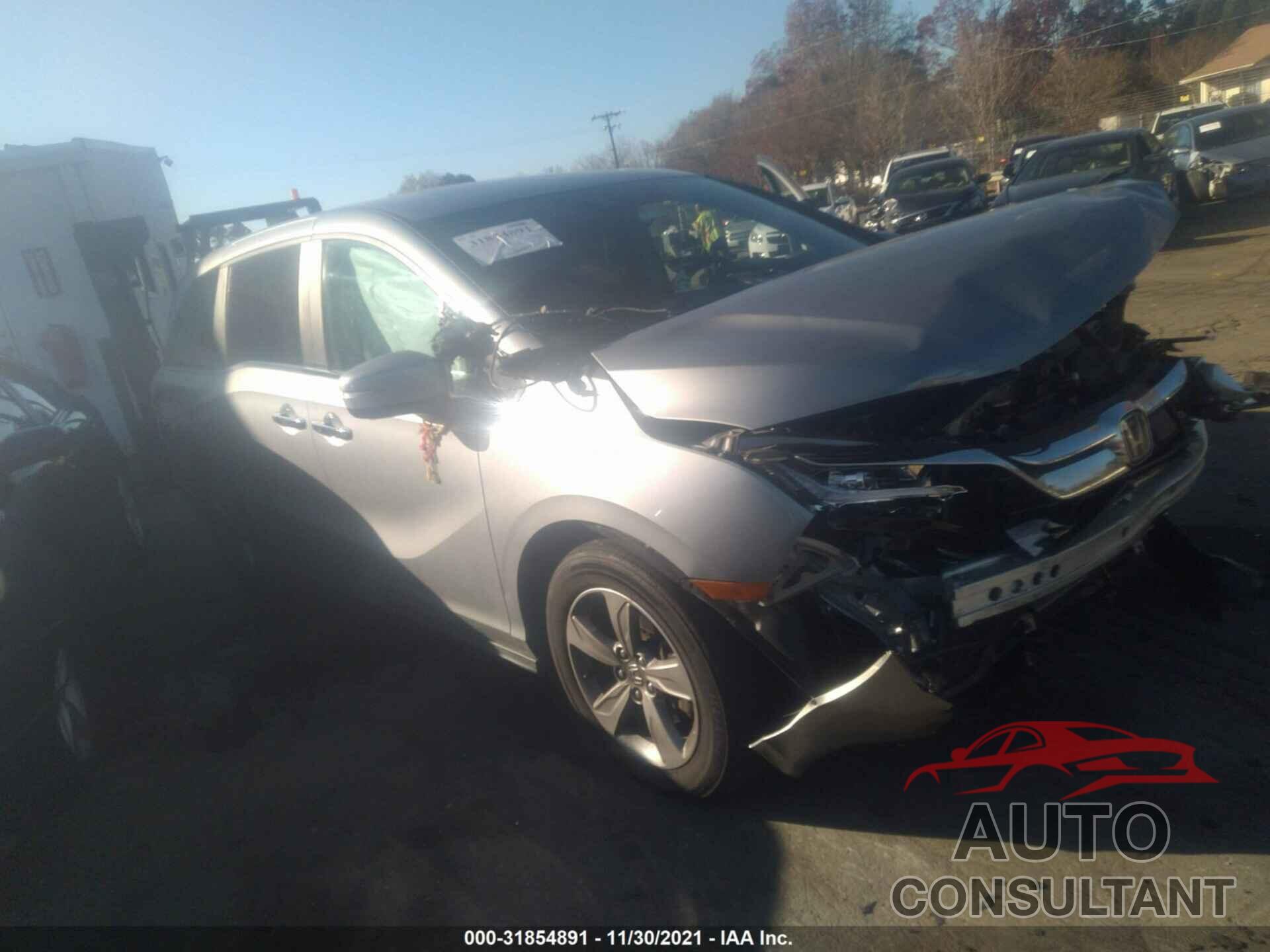 HONDA ODYSSEY 2018 - 5FNRL6H70JB099859