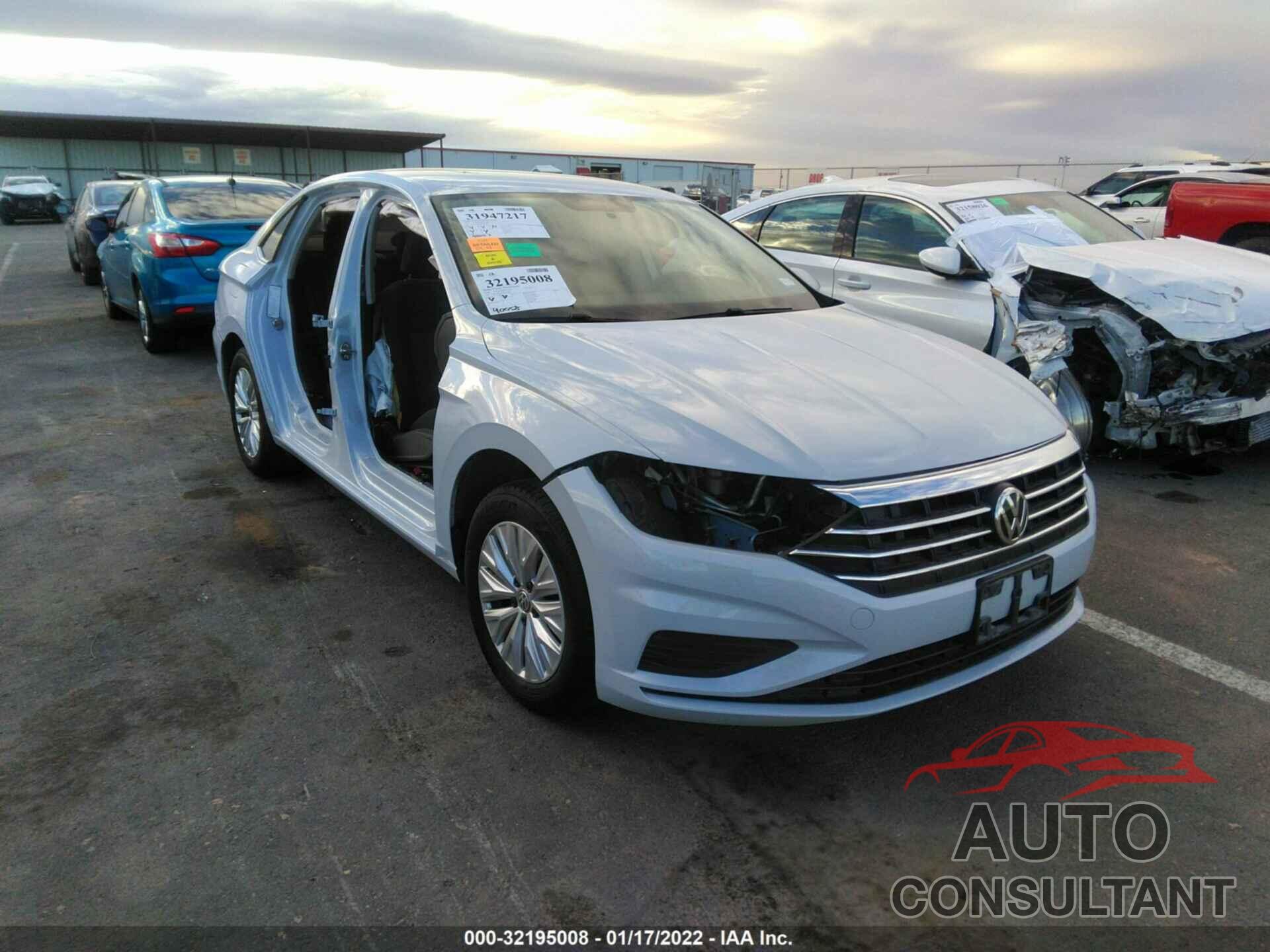 VOLKSWAGEN JETTA 2019 - 3VWC57BU0KM143924