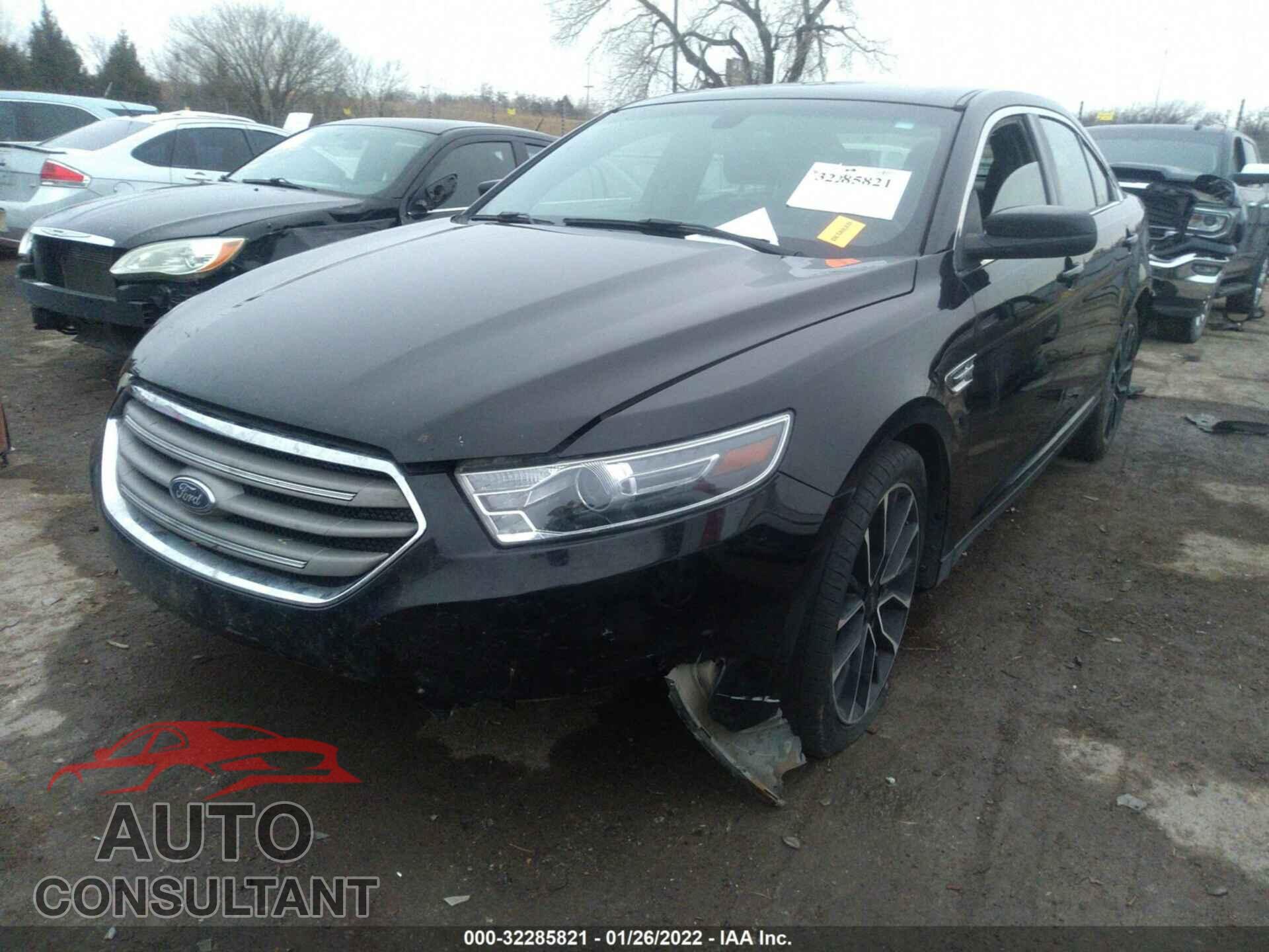 FORD TAURUS 2017 - 1FAHP2E85HG138991