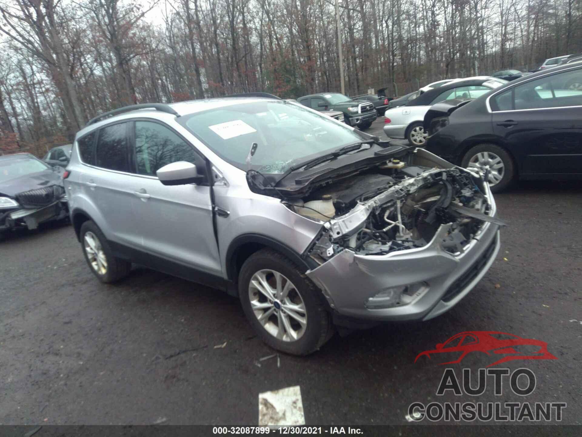 FORD ESCAPE 2018 - 1FMCU9GD4JUA49643