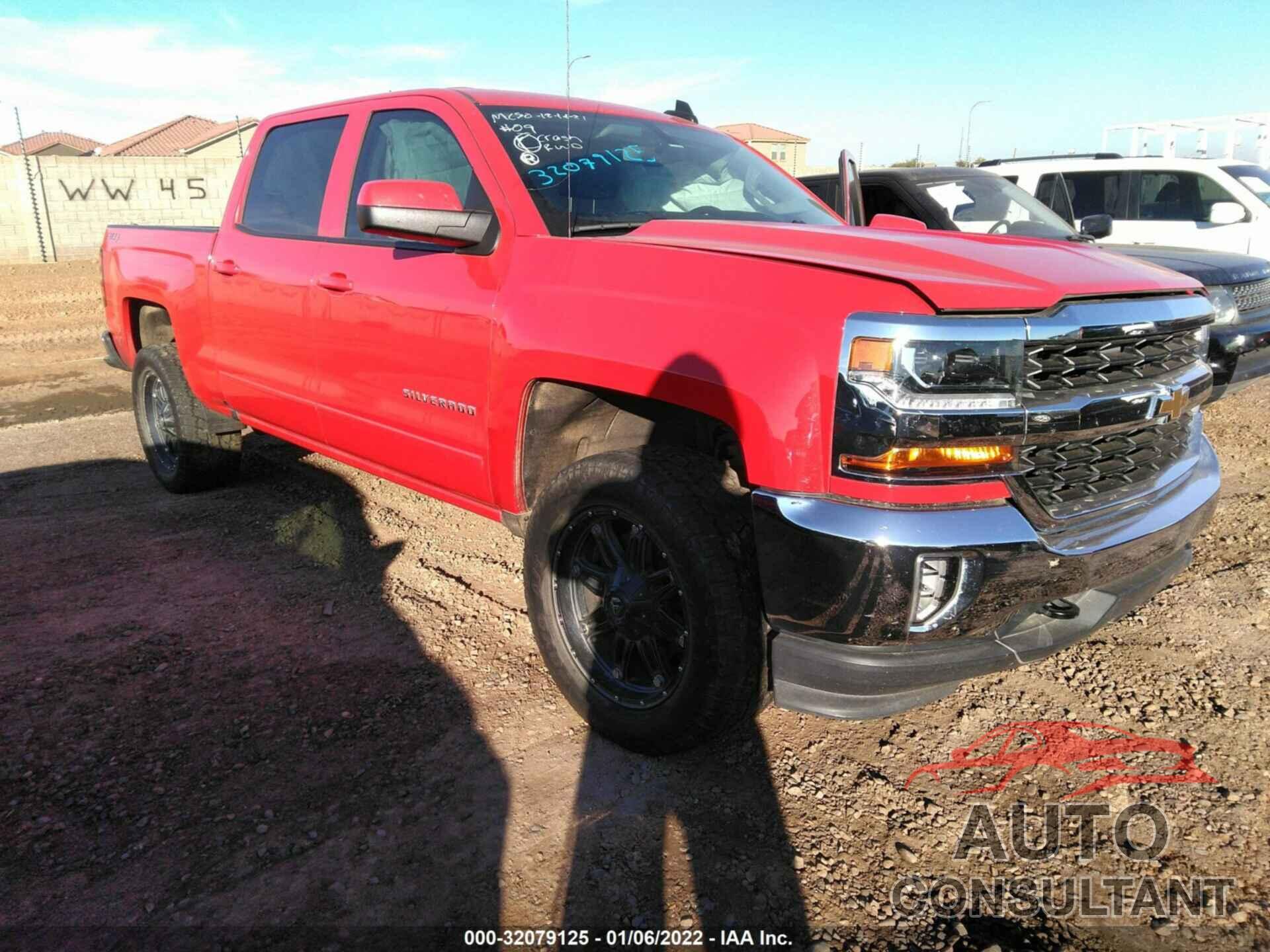 CHEVROLET SILVERADO 1500 2018 - 3GCUKREC1JG598910