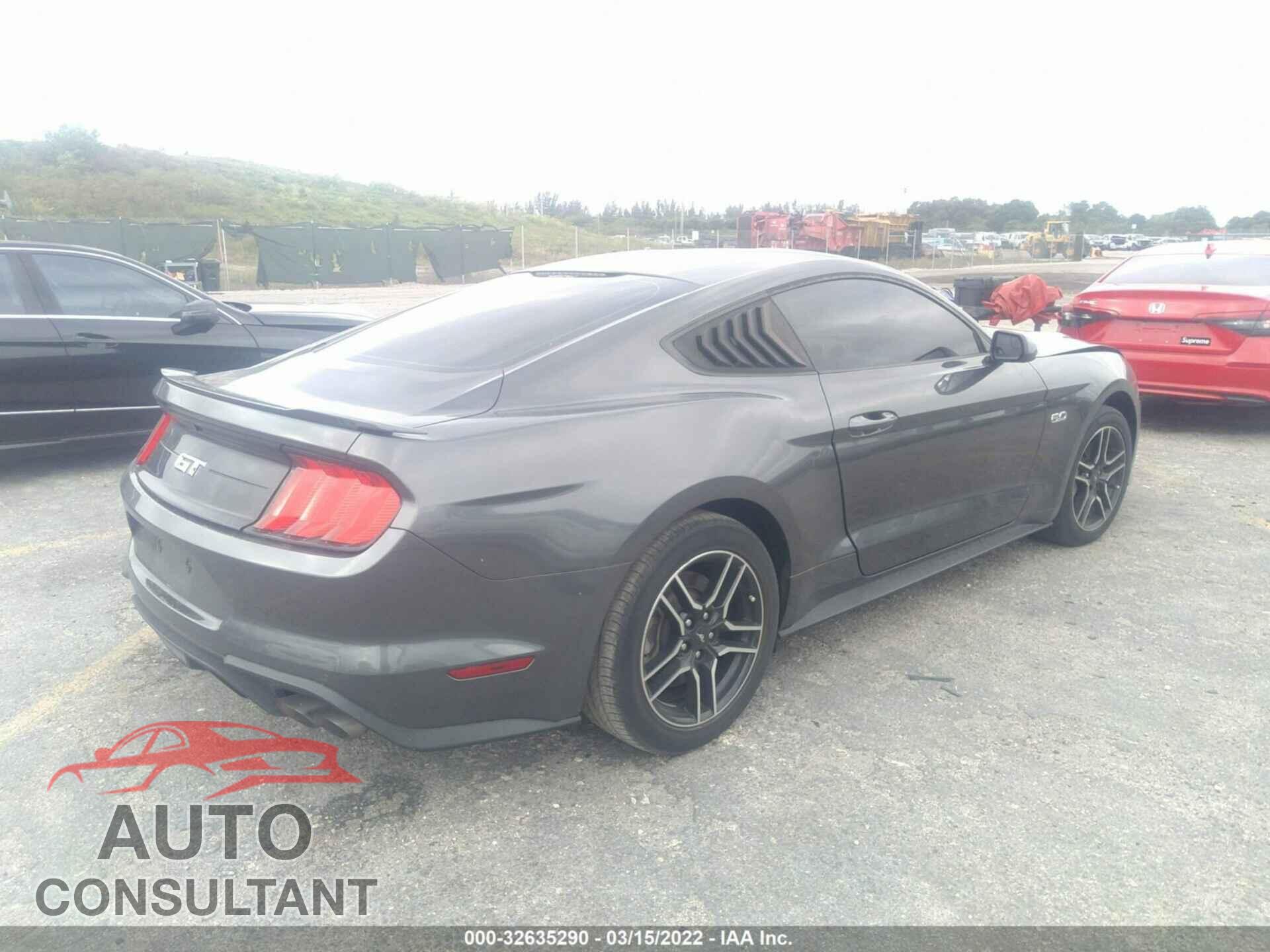 FORD MUSTANG 2018 - 1FA6P8CF5J5183085