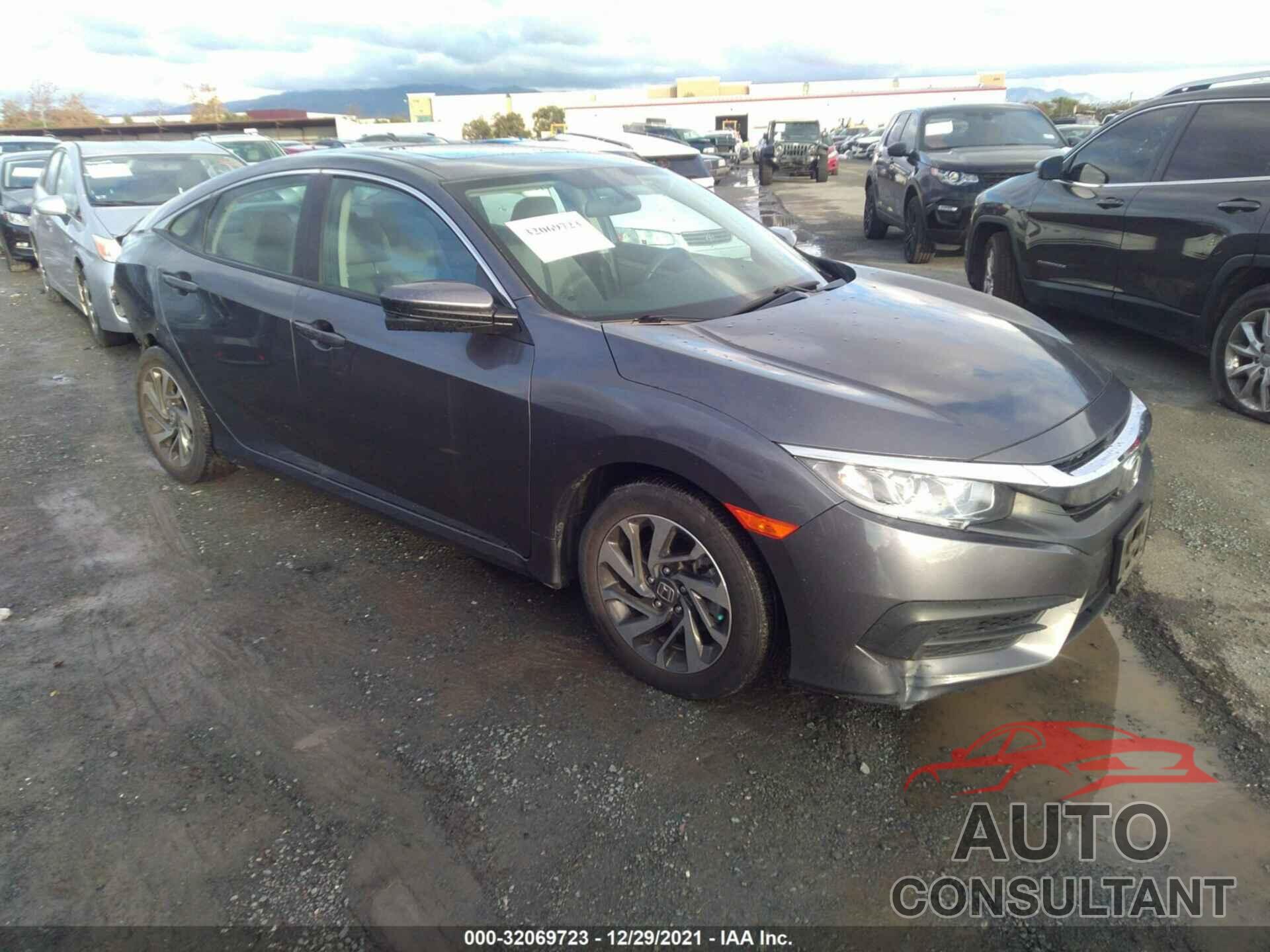 HONDA CIVIC SEDAN 2017 - 2HGFC2F79HH541462