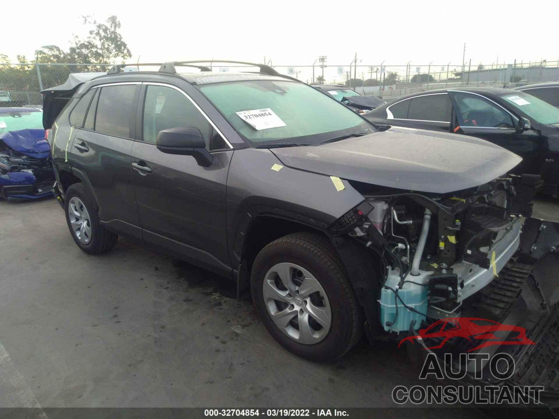 TOYOTA RAV4 2021 - 2T3F1RFV3MC221335