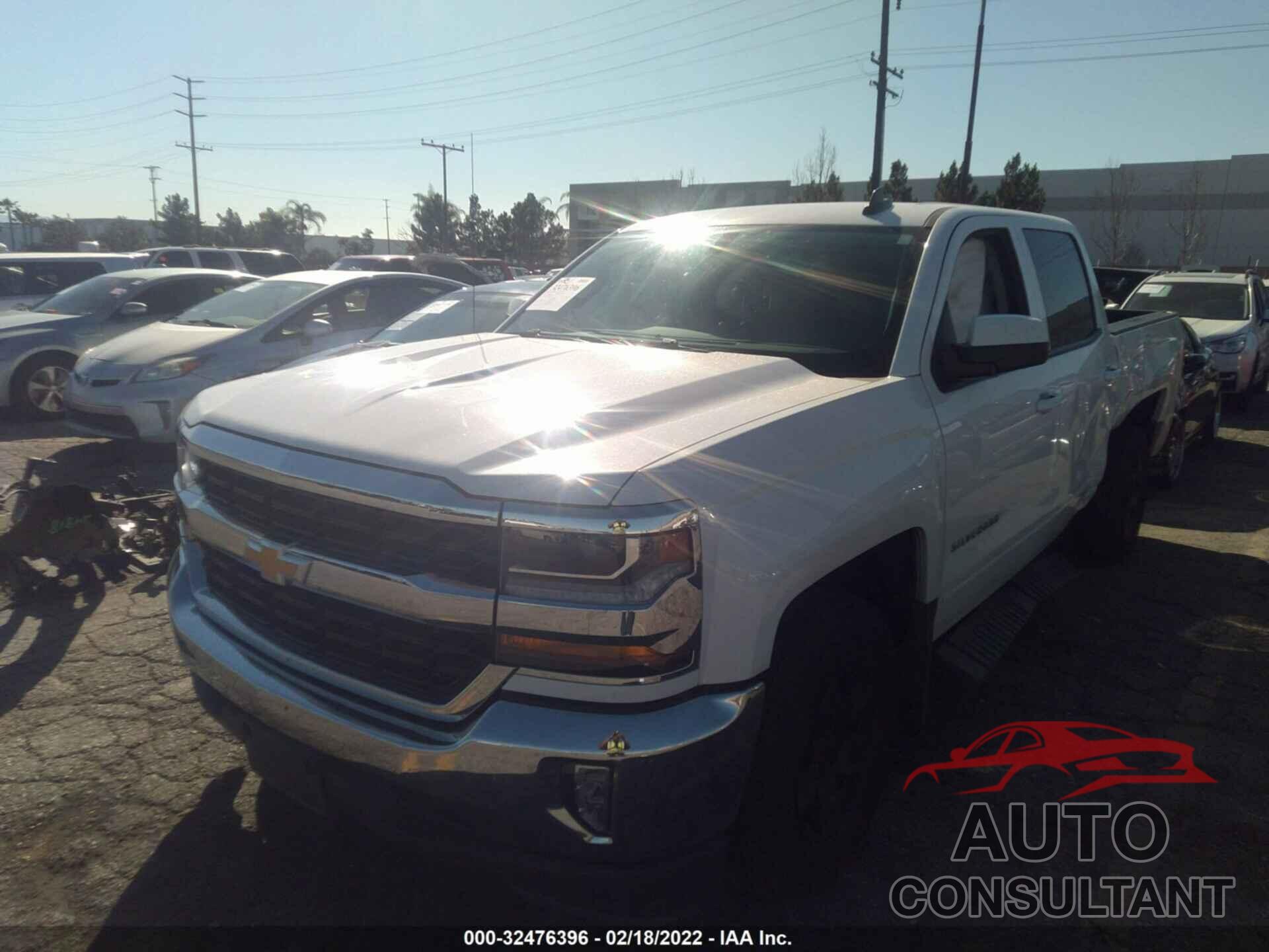 CHEVROLET SILVERADO 1500 2018 - 3GCPCREC5JG647617