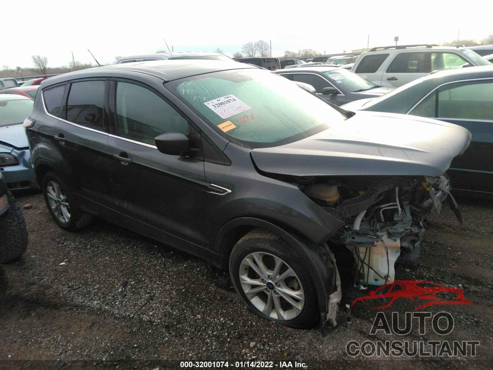 FORD ESCAPE 2017 - 1FMCU0G99HUB04430
