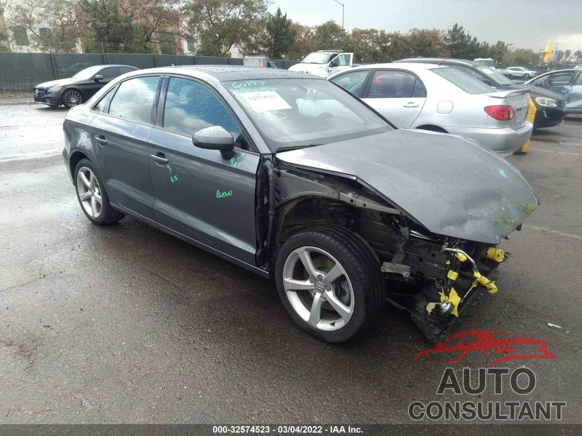 AUDI A3 2016 - WAUA7GFF2G1065888