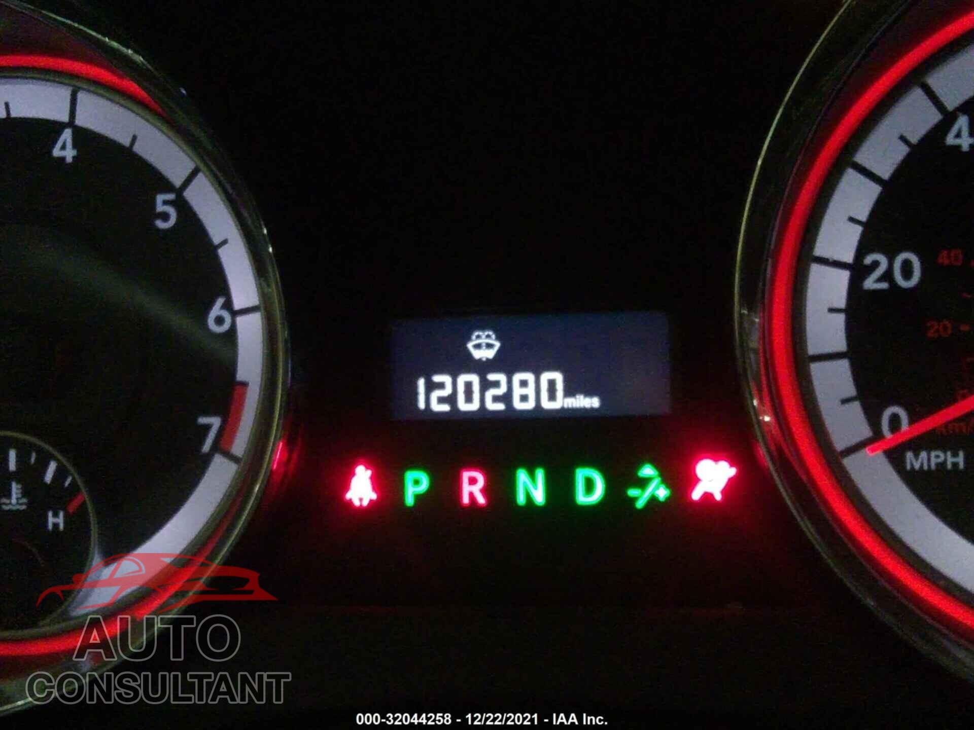 DODGE GRAND CARAVAN 2016 - 2C4RDGCG7GR227117