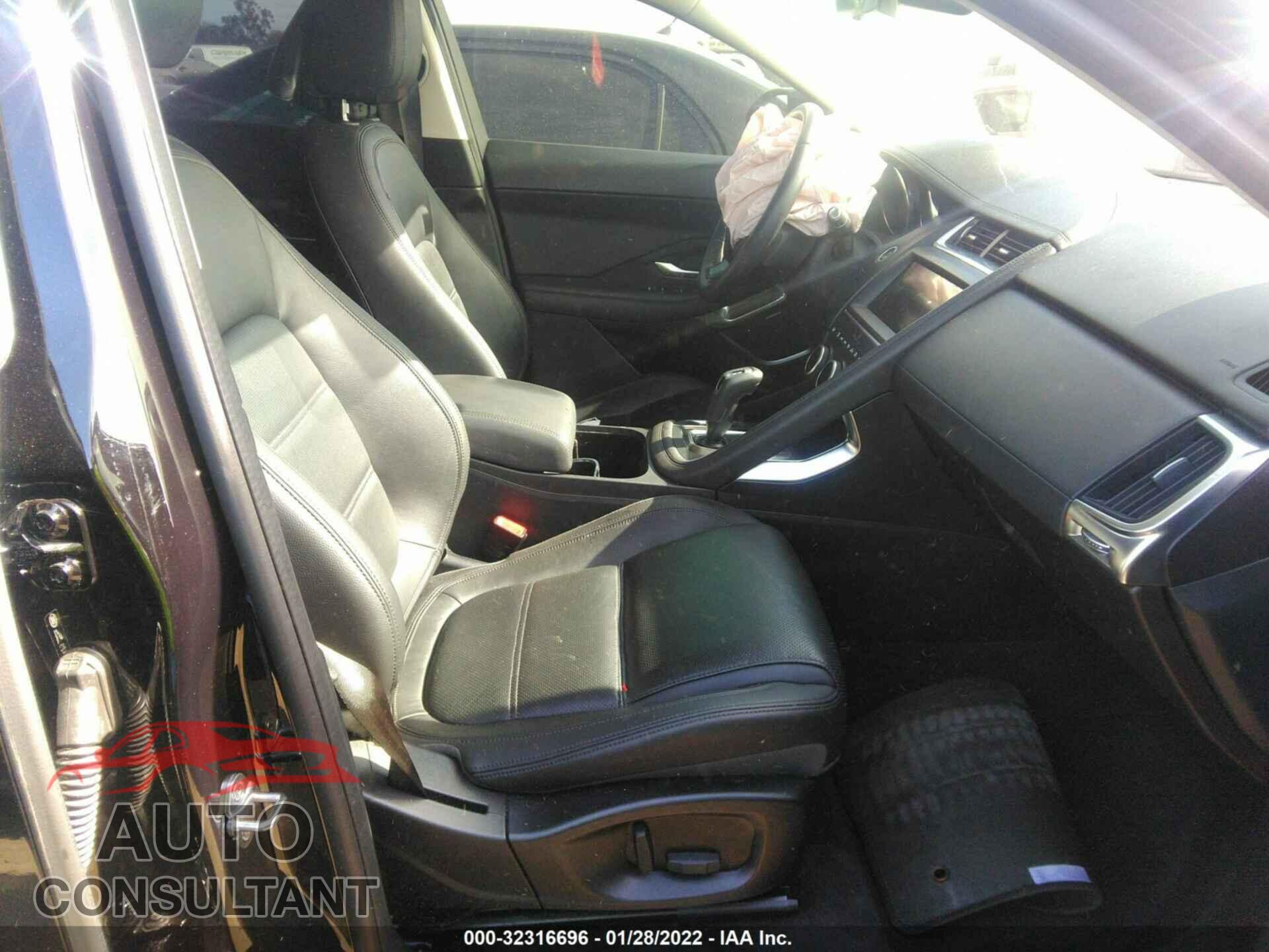 JAGUAR E-PACE 2020 - SADFK2FX3L1006429