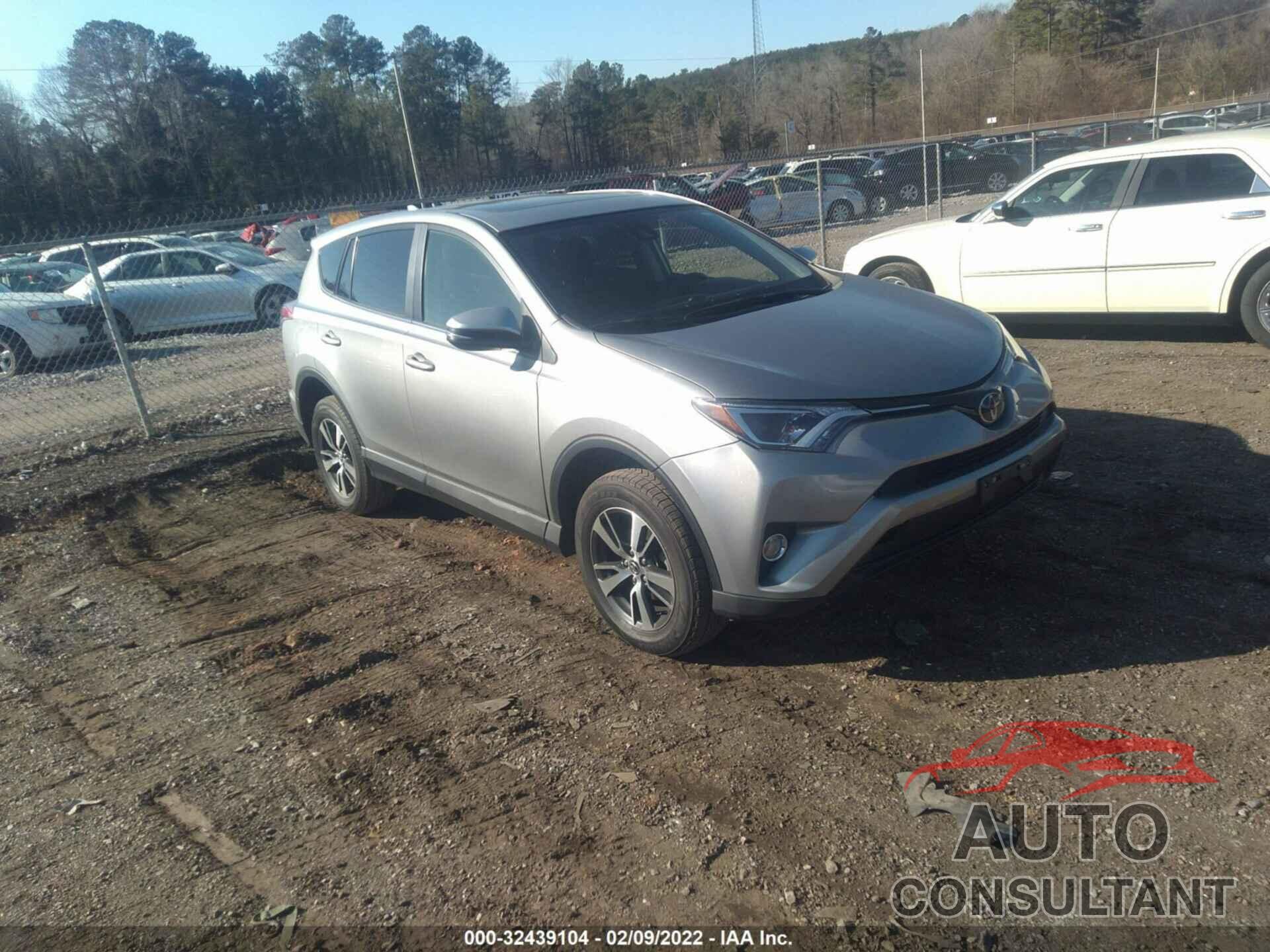 TOYOTA RAV4 2018 - JTMWFREV3JD121293