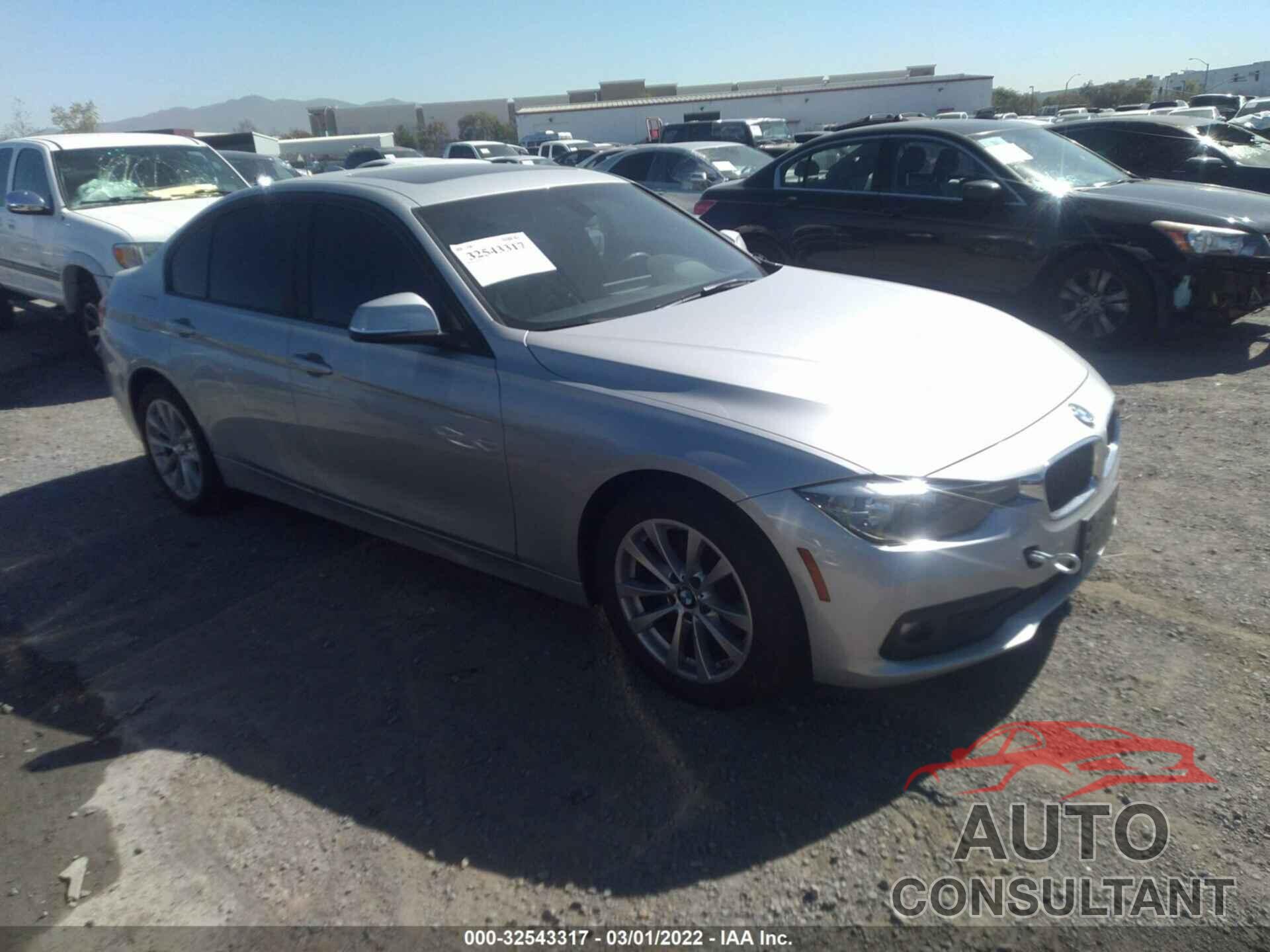 BMW 3 SERIES 2016 - WBA8E1G52GNU12037