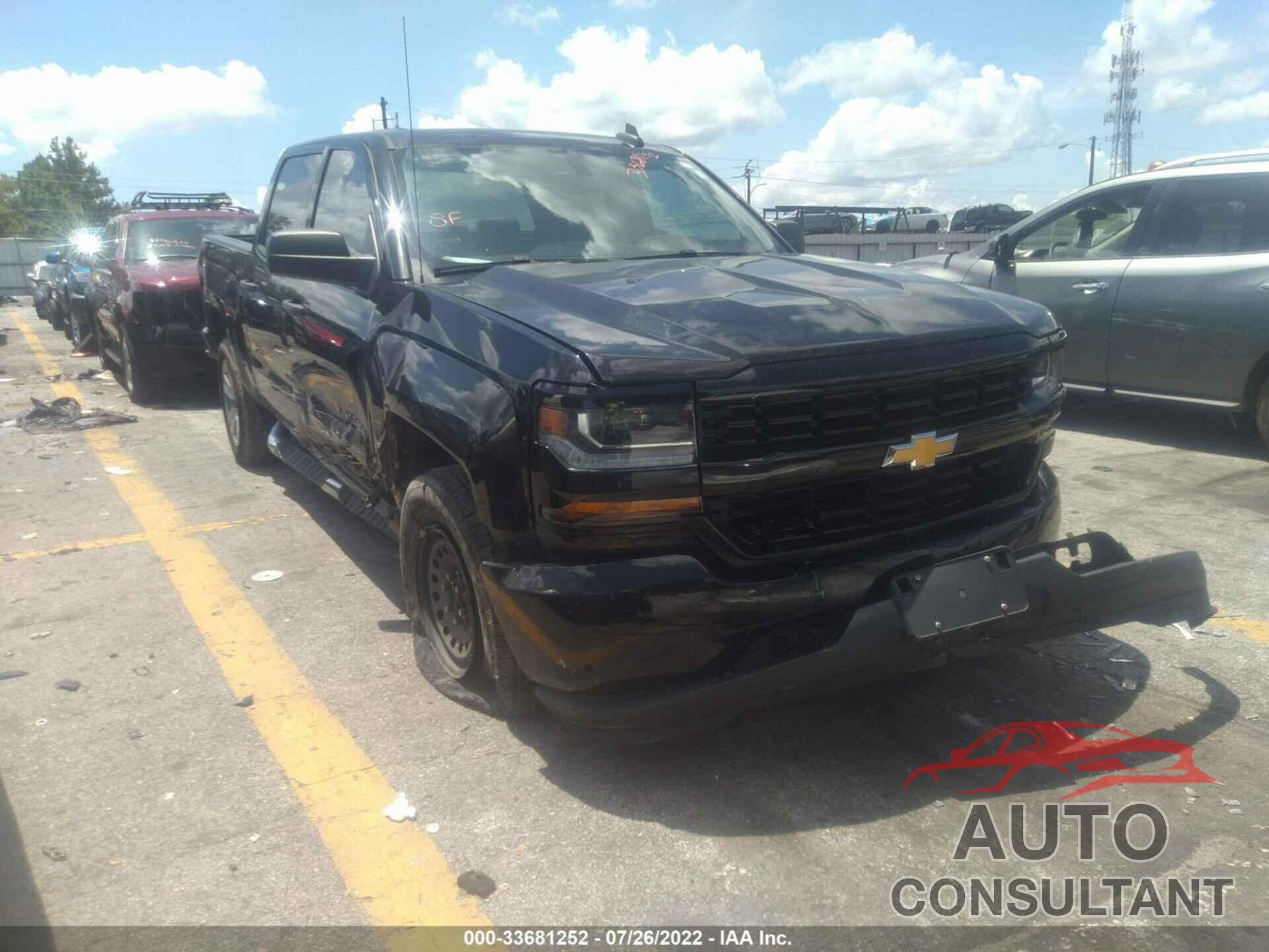 CHEVROLET SILVERADO 1500 2018 - 3GCUKPEC0JG265263