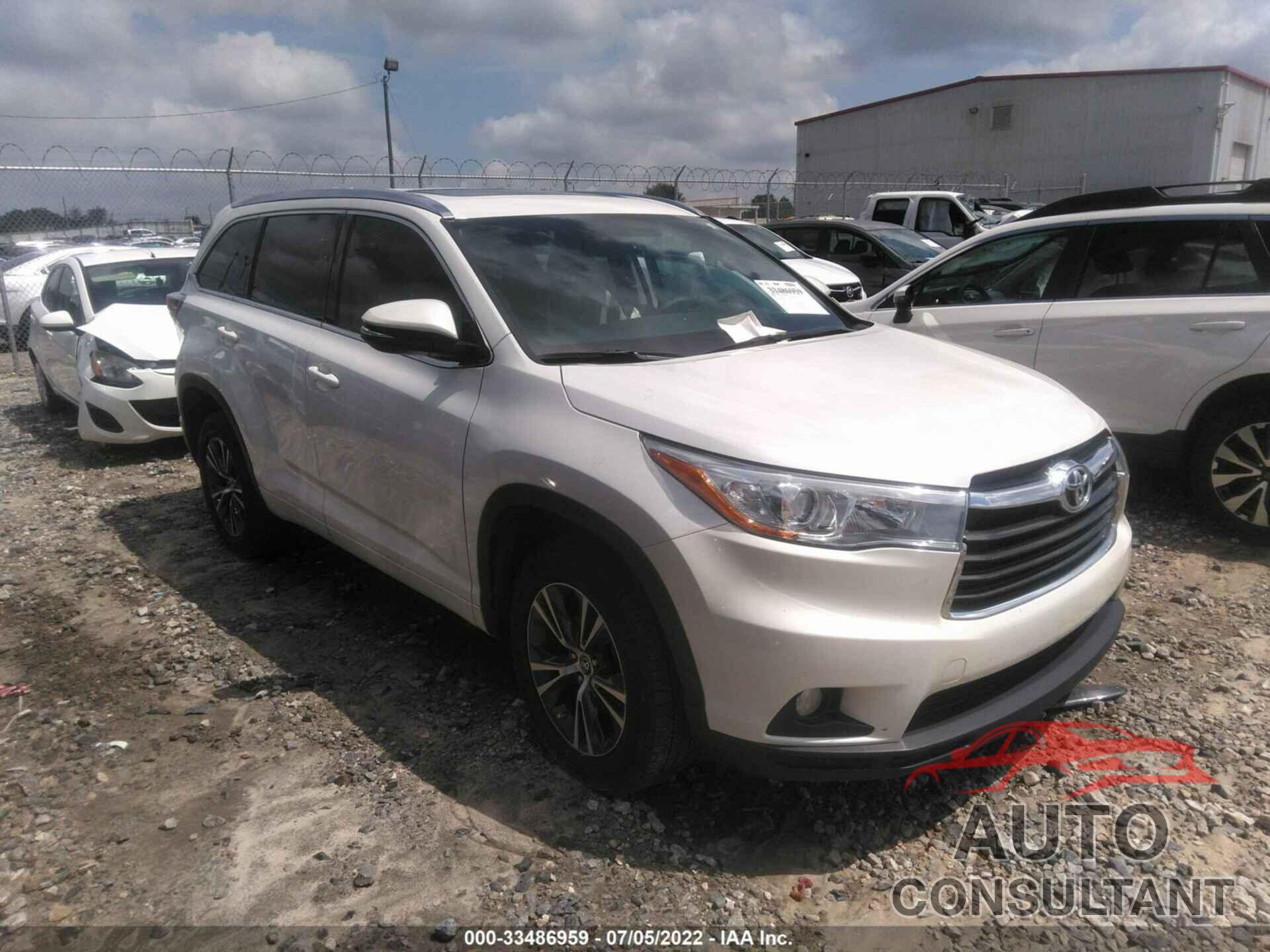 TOYOTA HIGHLANDER 2016 - 5TDKKRFH2GS135945