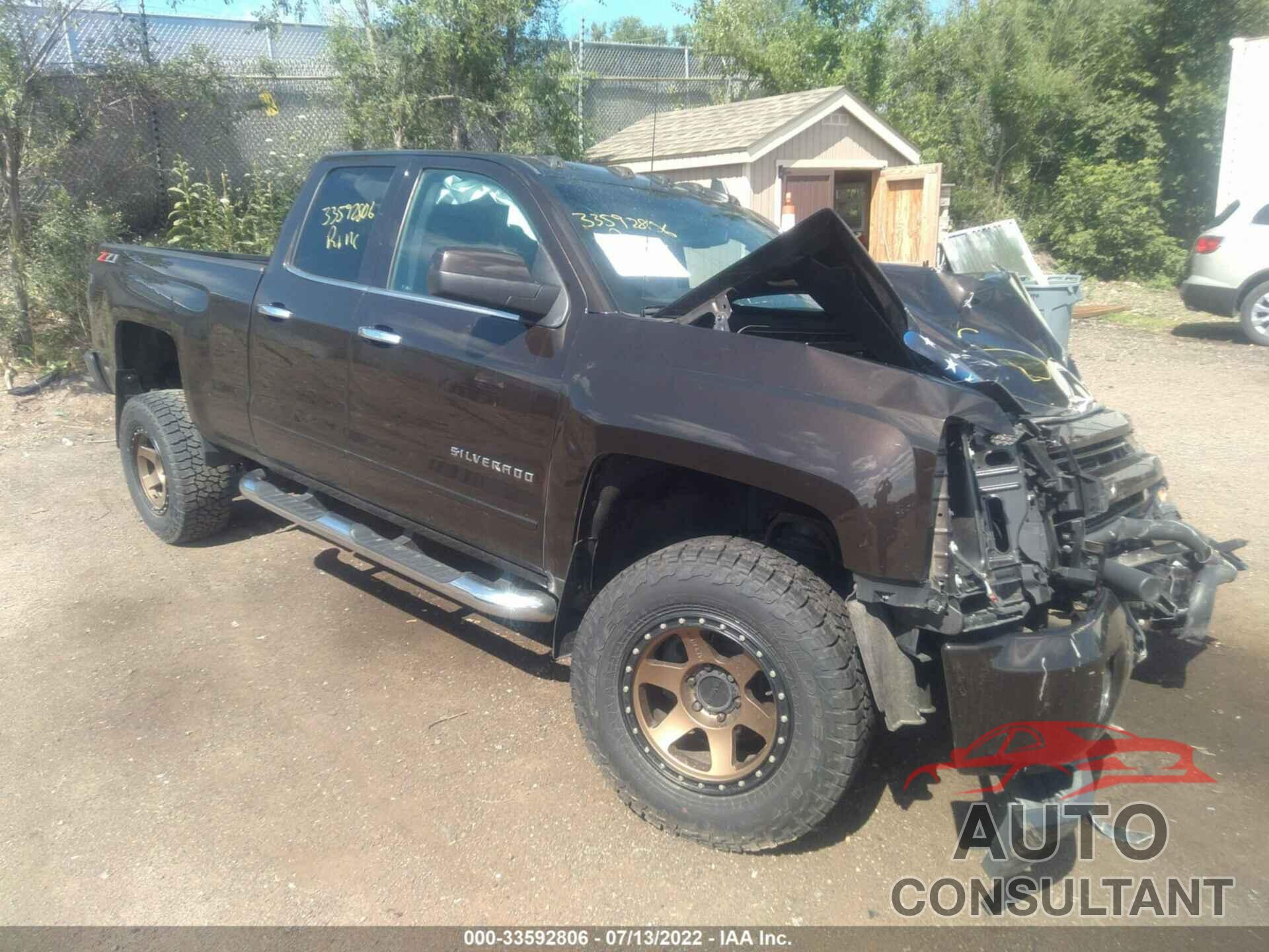 CHEVROLET SILVERADO 1500 2018 - 1GCVKREC3JZ205770