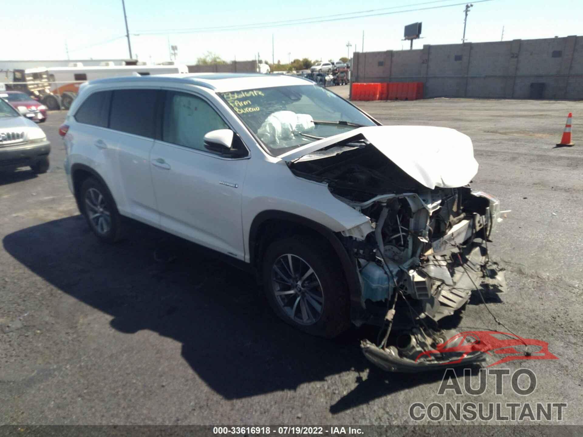 TOYOTA HIGHLANDER 2019 - 5TDJGRFH3KS056872