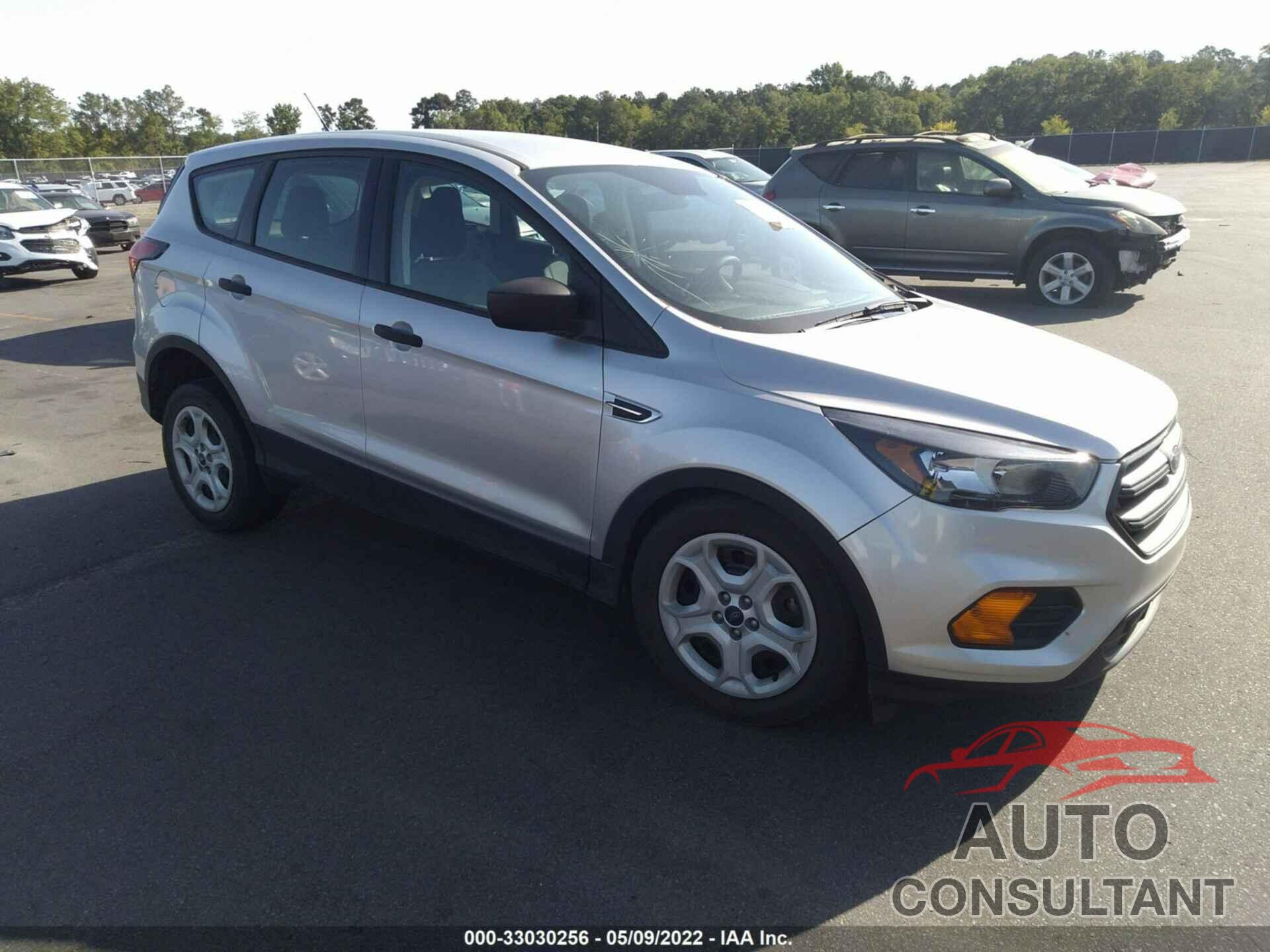 FORD ESCAPE 2019 - 1FMCU0F74KUB32126