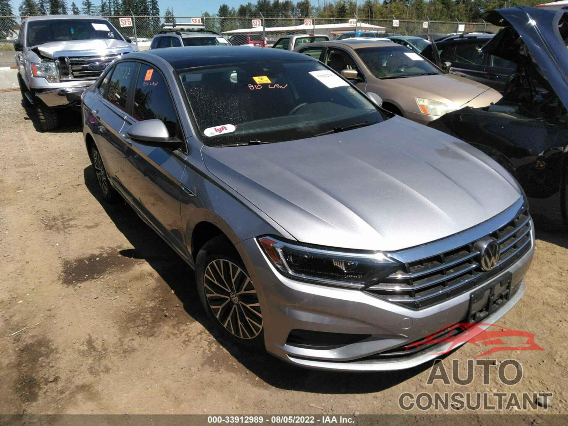 VOLKSWAGEN JETTA 2019 - 3VWE57BU2KM254631