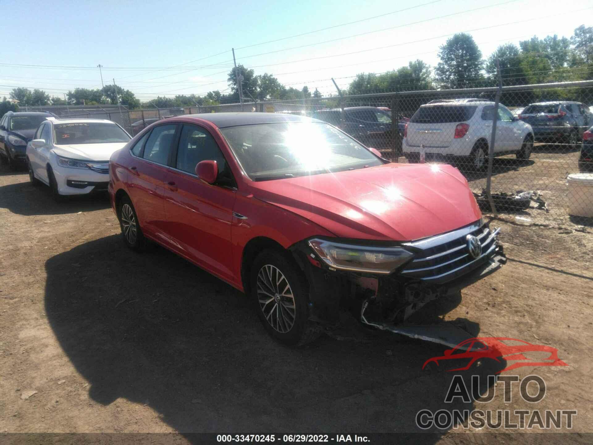 VOLKSWAGEN JETTA 2019 - 3VWEB7BU2KM159074