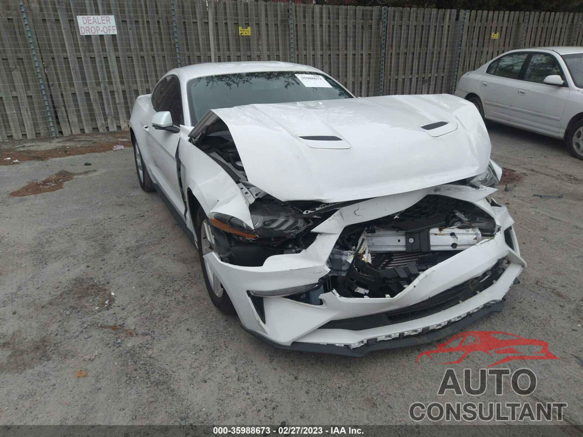 FORD MUSTANG 2018 - 1FA6P8TH6J5121681