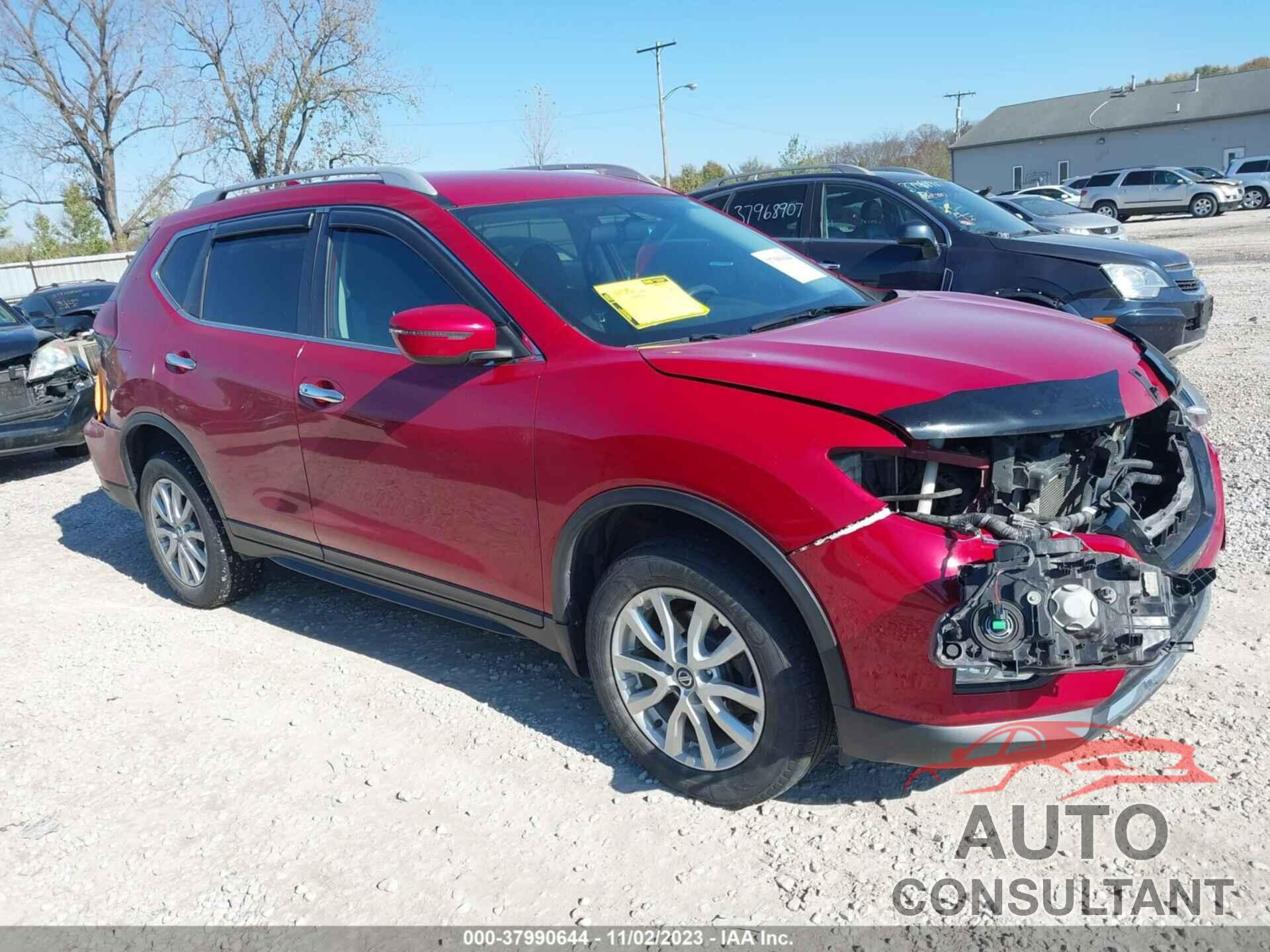 NISSAN ROGUE 2017 - 5N1AT2MV1HC821188