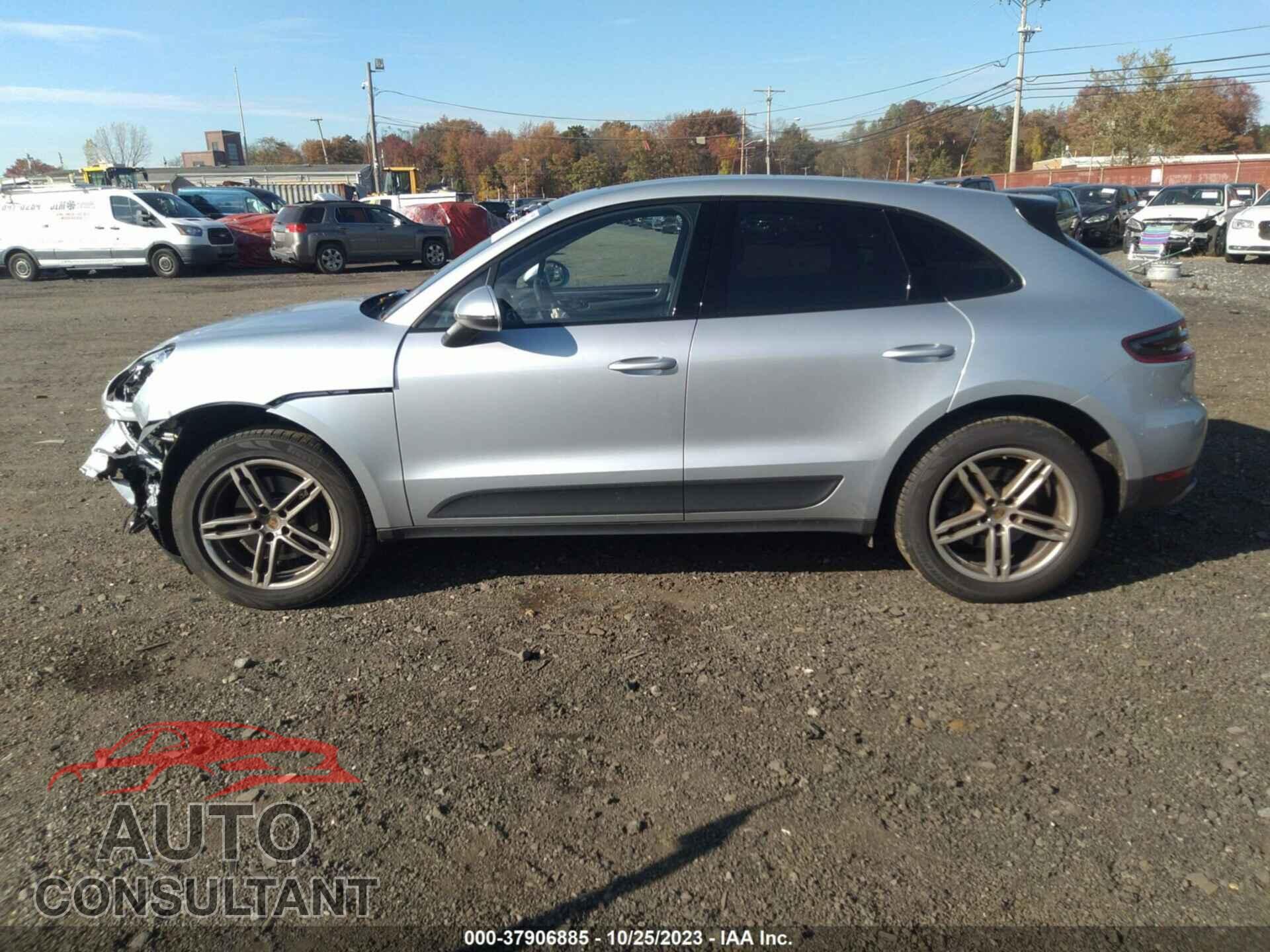 PORSCHE MACAN 2017 - WP1AA2A58HLB06034