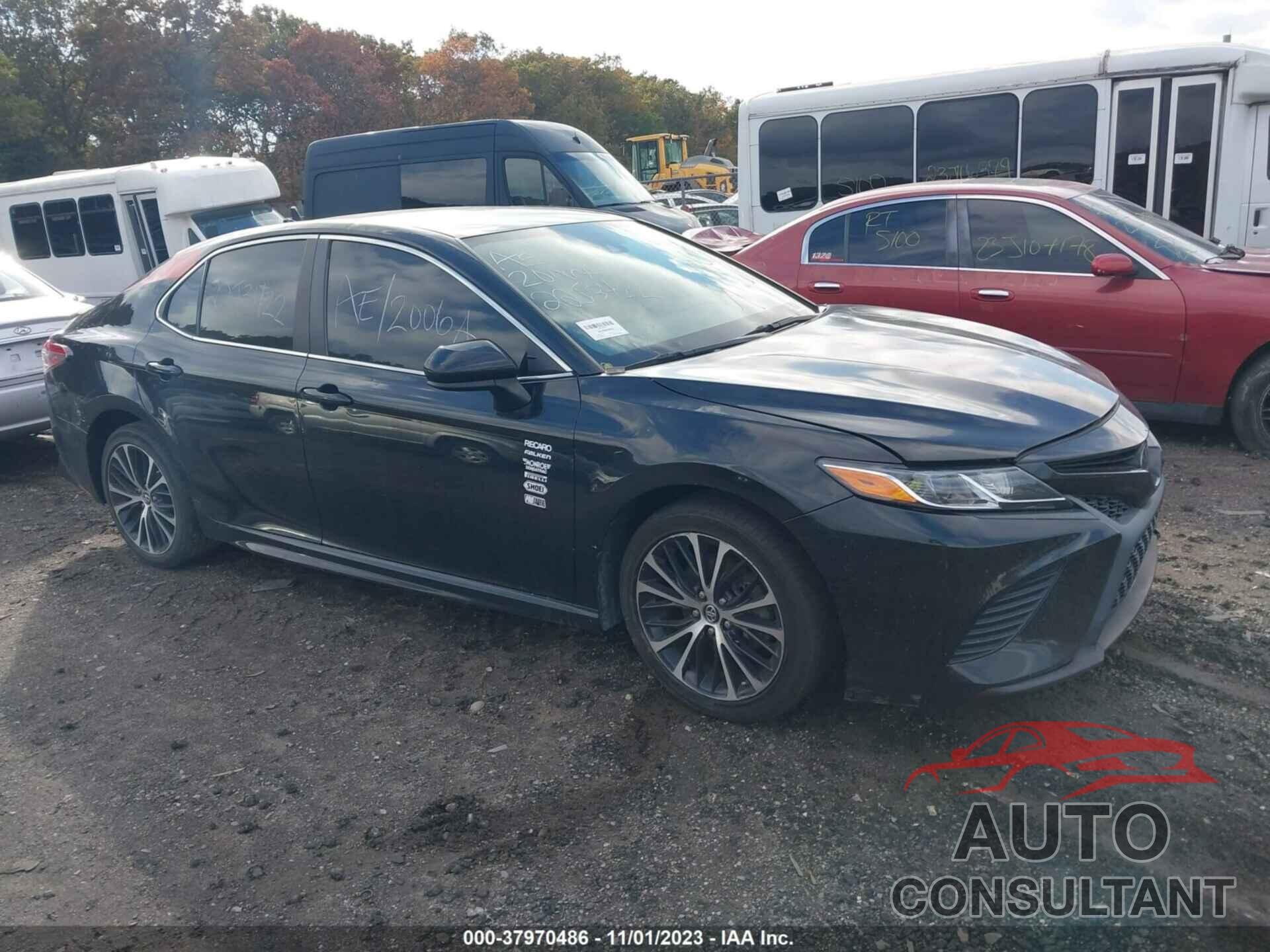 TOYOTA CAMRY 2019 - 4T1B11HK1KU191811