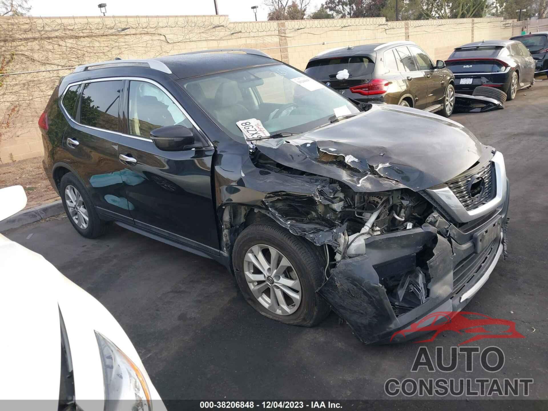 NISSAN ROGUE 2018 - 5N1AT2MT3JC840202